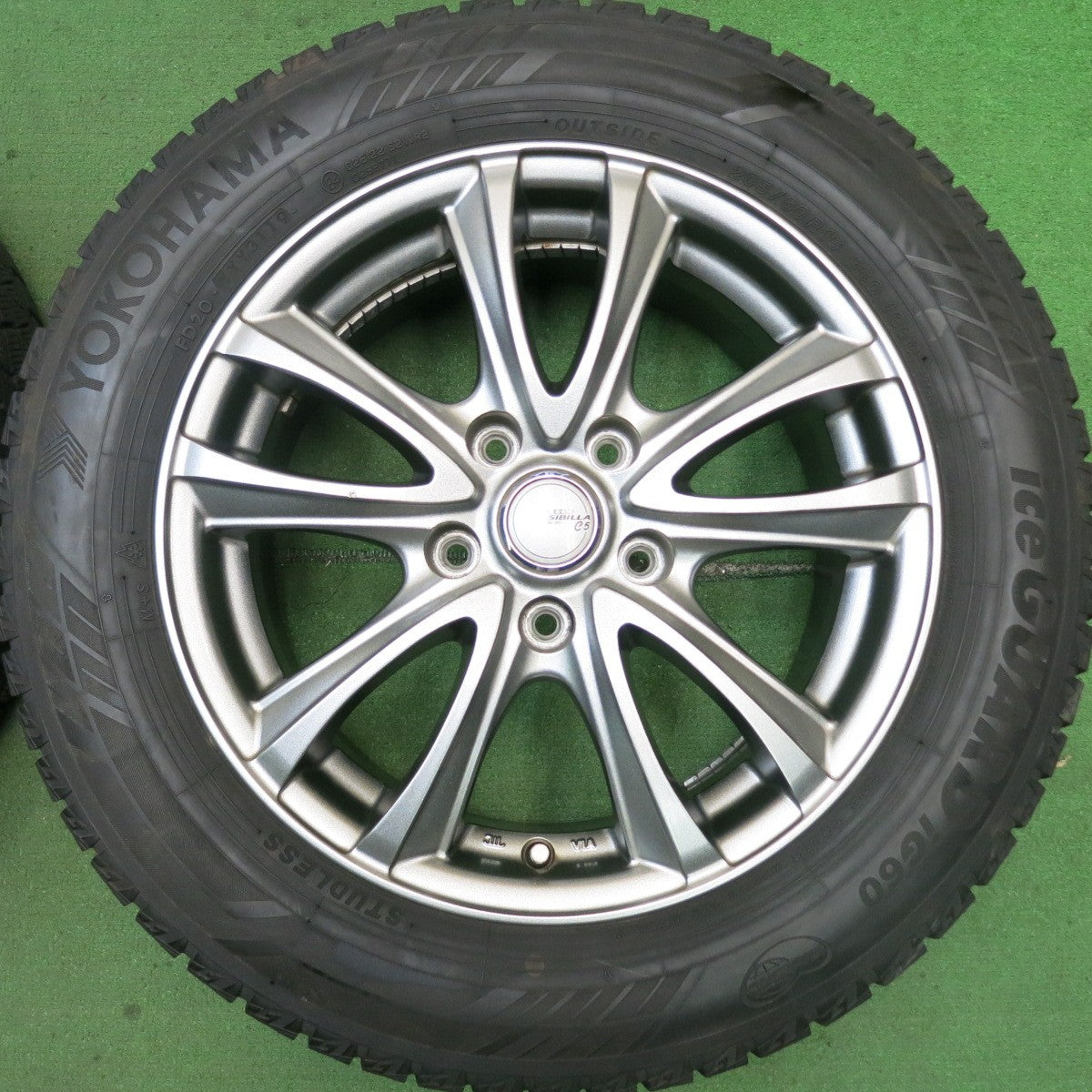 バリ溝！キレイ！9分★スタッドレス 205/60R16 ヨコハマ アイスガード iG60 SIBILLA NEXT C5 シビラ 16インチ PCD114.3/5H★5062903HAス