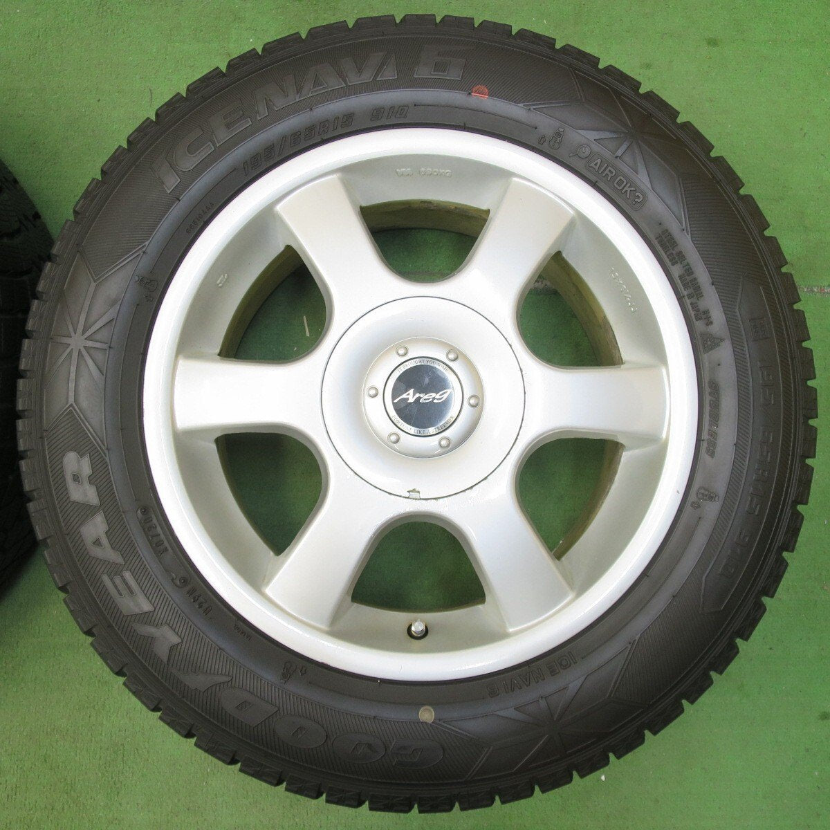 バリ溝！9分★スタッドレス 195/65R15 グッドイヤー アイスナビ6 Areg 15インチ PCD100 114.3/5H マルチ★5021501イス