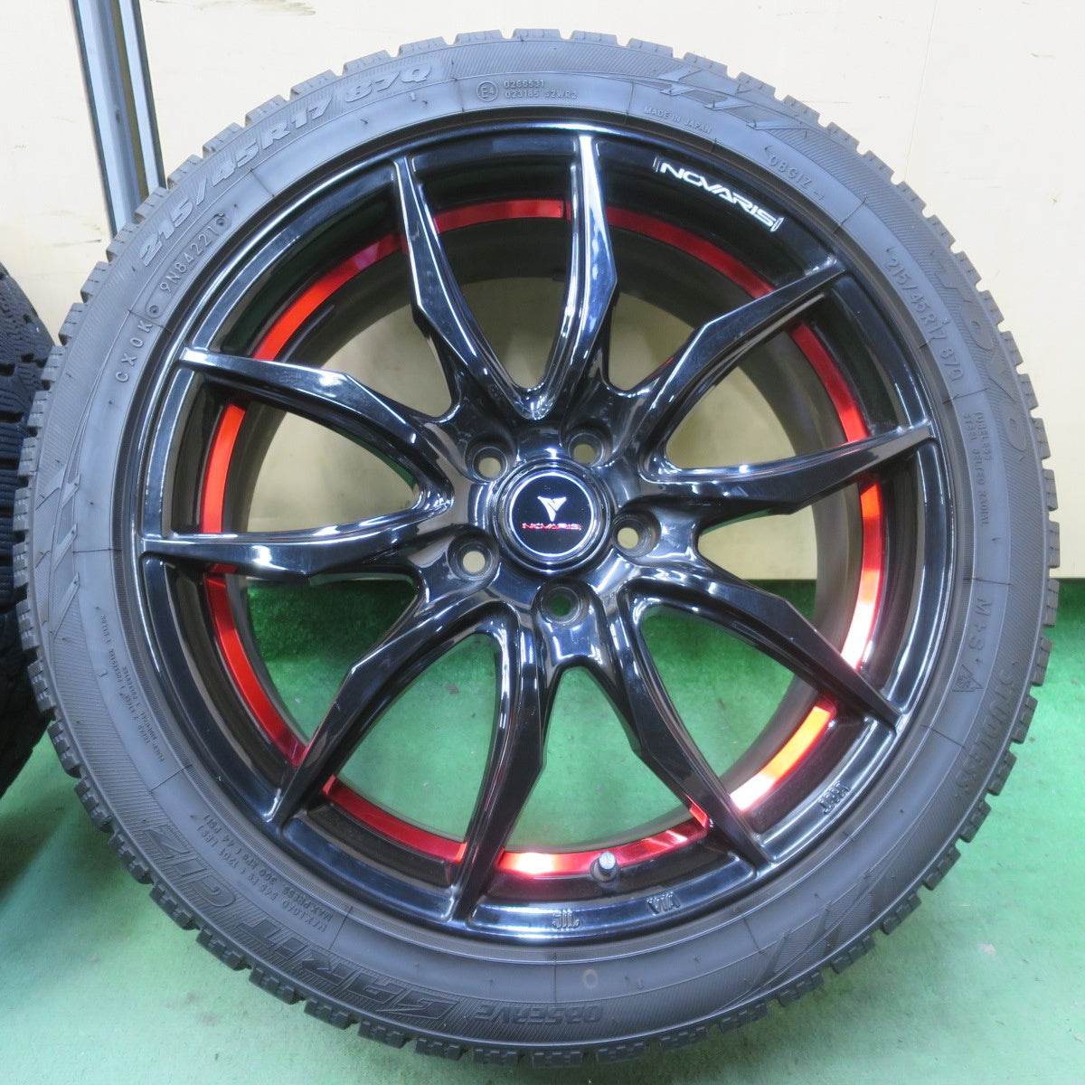 バリ溝！9.5分◎86 BRZ 等 215/45R17 スタッドレス トーヨー オブザーブ GIZ NOVARIS ノヴァリス 17インチ PCD100/5H◎6092912イス