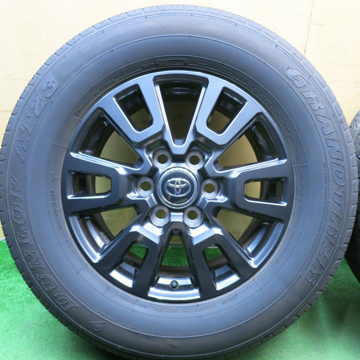 バリ溝！25年！キレイ！9分◎トヨタ ランクル 250 VX 純正 265/65R18 ダンロップ AT23 グラントレック 18インチ PCD139.7/6H◎6083004HAノ