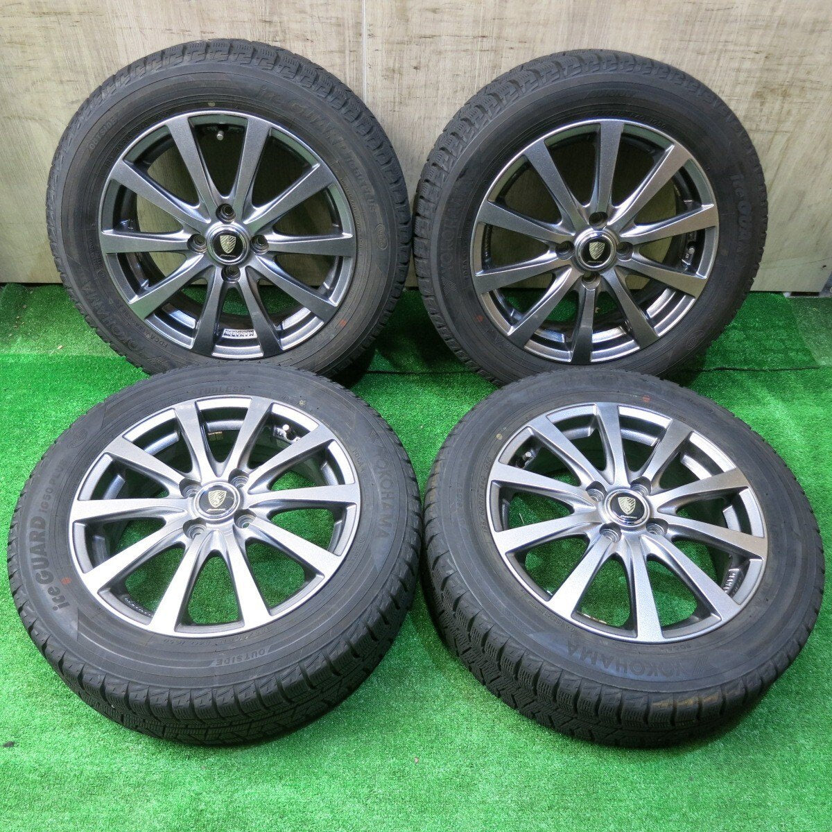 バリ溝！キレイ！9.5分★スタッドレス 185/60R15 ヨコハマ アイスガード iG50 プラス MANARAY SPORT マナレイ スポーツ 15インチ PCD100/4H★5031401NJス