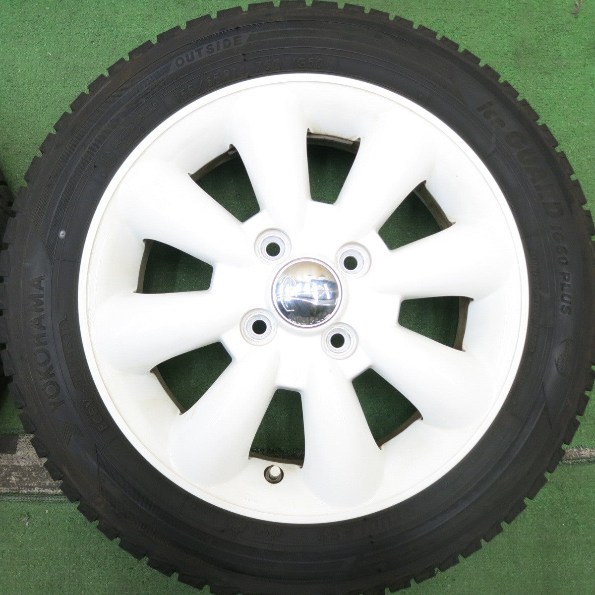 バリ溝！9.5分★スタッドレス 155/65R14 ヨコハマ アイスガード iG50 プラス LaLa Palm KC-8 ララパーム 14インチ PCD100/4H★5070606HAス