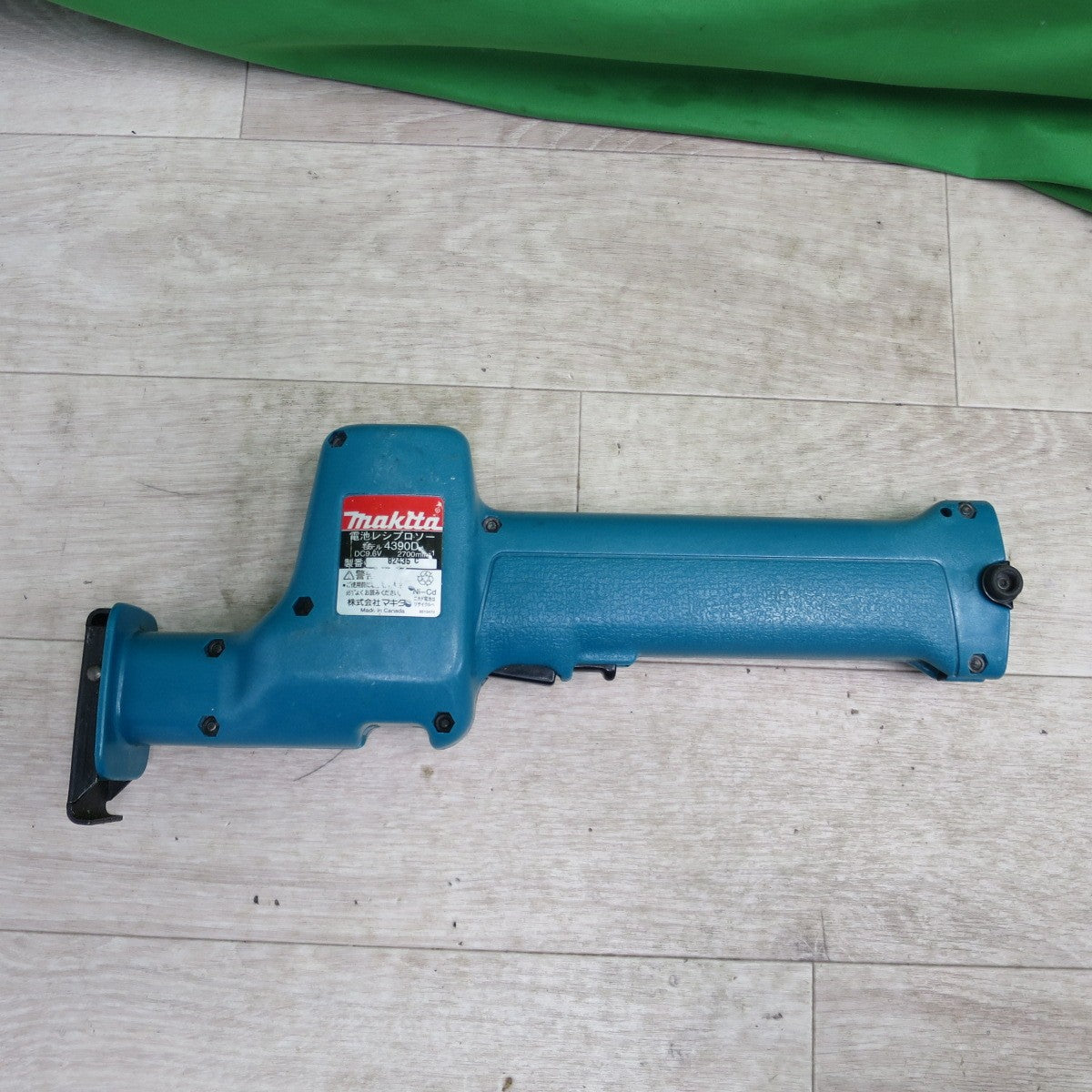 [送料無料] 3点まとめ売り☆makita マキタ ジグソー 4306 充電器 DC1414 電池レシプロソー 43900 電動 工具 DIY 大工 道具☆