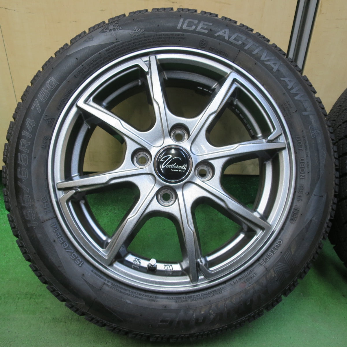 バリ溝！22年！キレイ！9.5分以上★スタッドレス 155/65R14 ナンカン アイスアクティバ AW-1 Verthandi ヴェルザンディ ヴェルサンディ 14インチ PCD100/4H★5072504イス