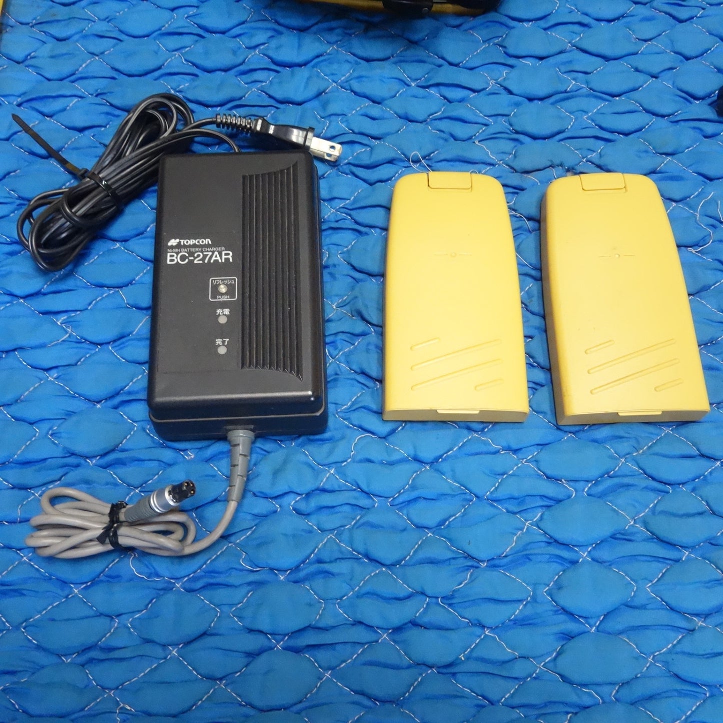 [送料無料] ☆トプコン パルス トータル ステーション 測量器 GPT-3005W BT-52QA ケース付き TOPCON 現状品☆