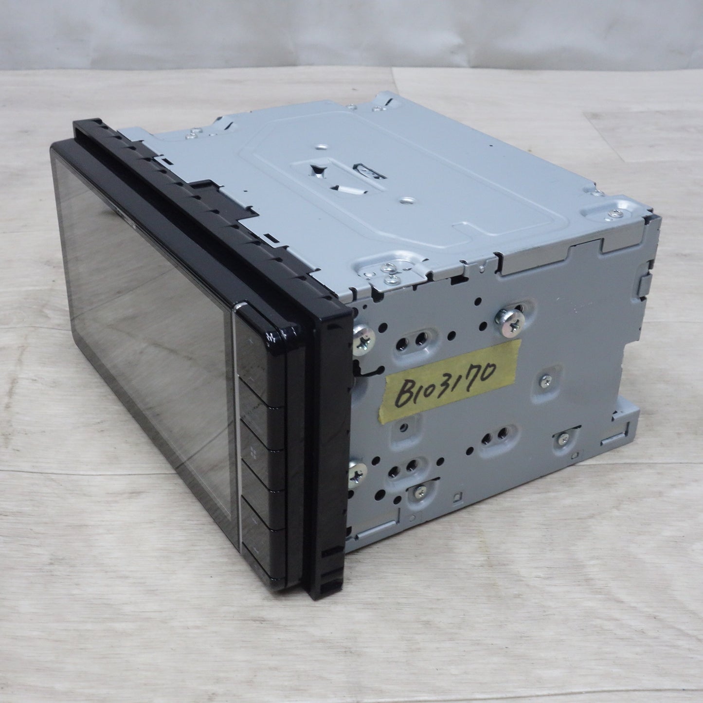 [送料無料] ◆パイオニア carrozzeria カロッツェリア AVIC-RW812-D 7V型 楽ナビ 200mm  Bluetooth カーナビ ナビゲーション Pioneer 地図データ 2021年11月◆