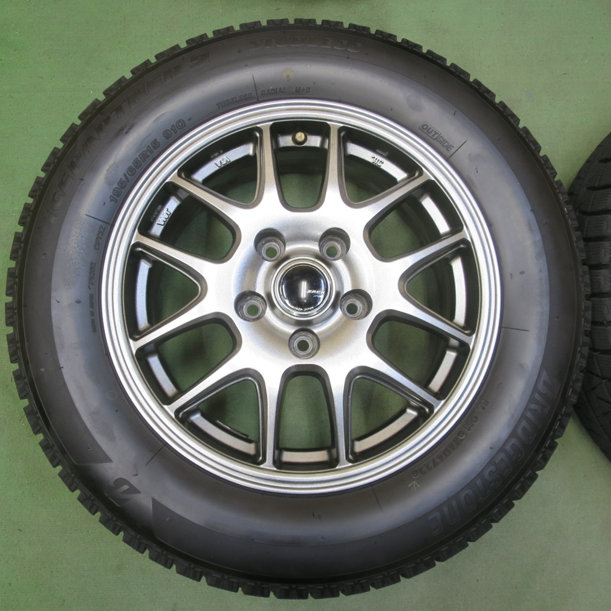 バリ溝！22年！キレイ！8.5分◎スタッドレス 195/65R15 ブリヂストン アイスパートナー2 ZACK JP-205 MONZA ザック モンツァ 15インチ PCD114.3/5H◎6100909イス