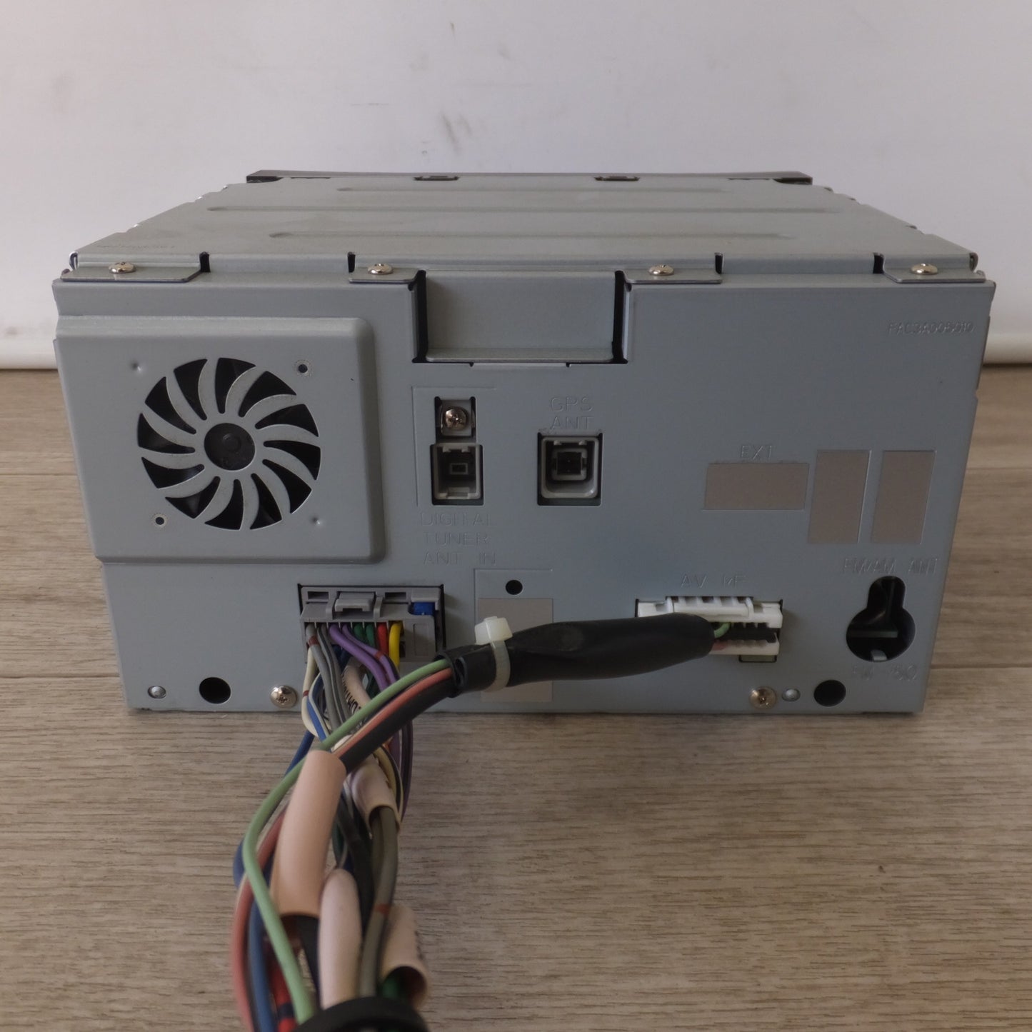 [送料無料] ★パナソニック Panasonic SSDカーナビゲーション Eシリーズ 2017年 CN-E300D[7]★