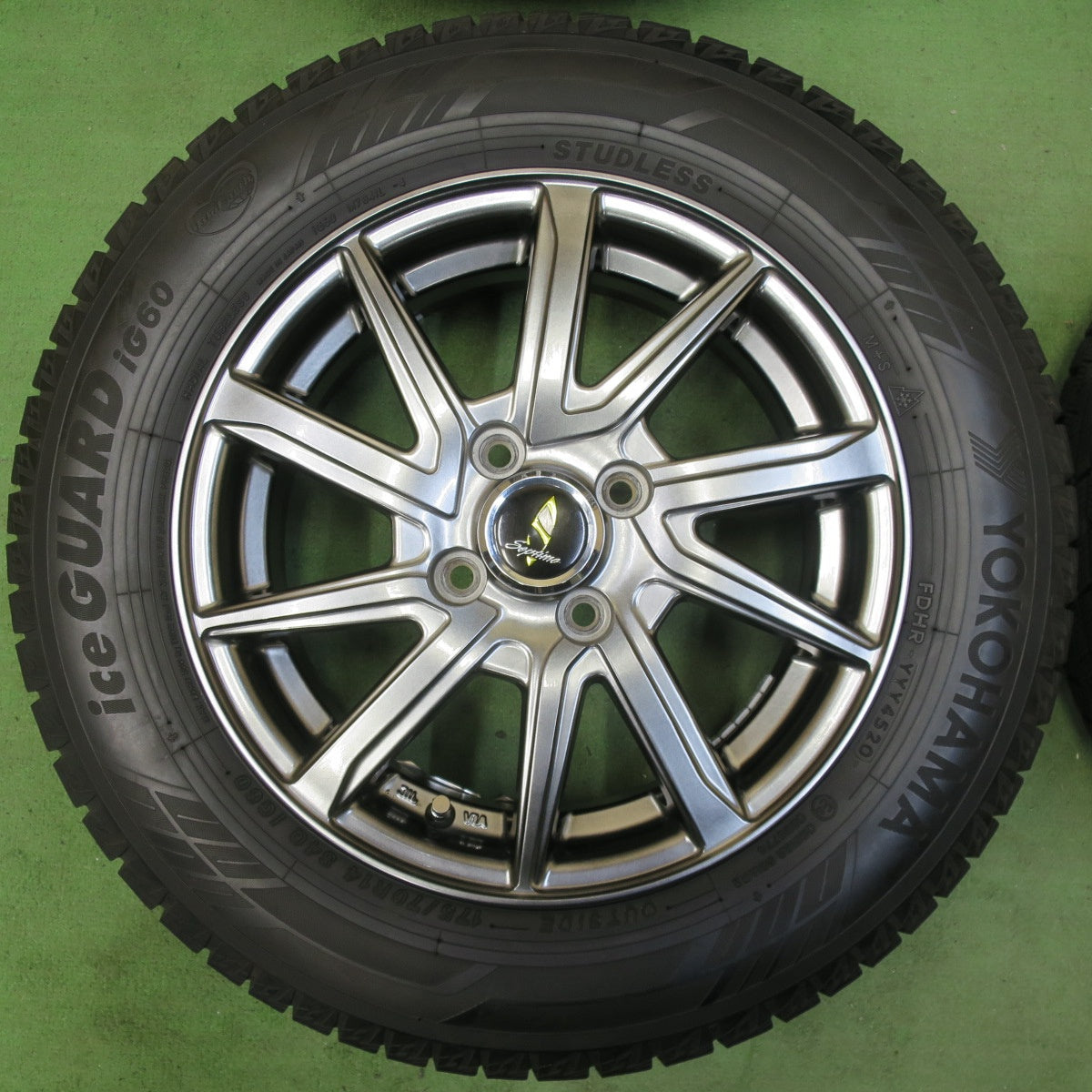 バリ溝！キレイ！9.5分★WORK Septimo G-01 プラス 175/70R14 スタッドレス ヨコハマ アイスガード IG60 ワーク セプティモ 14インチ PCD100/4H★5052902TTス