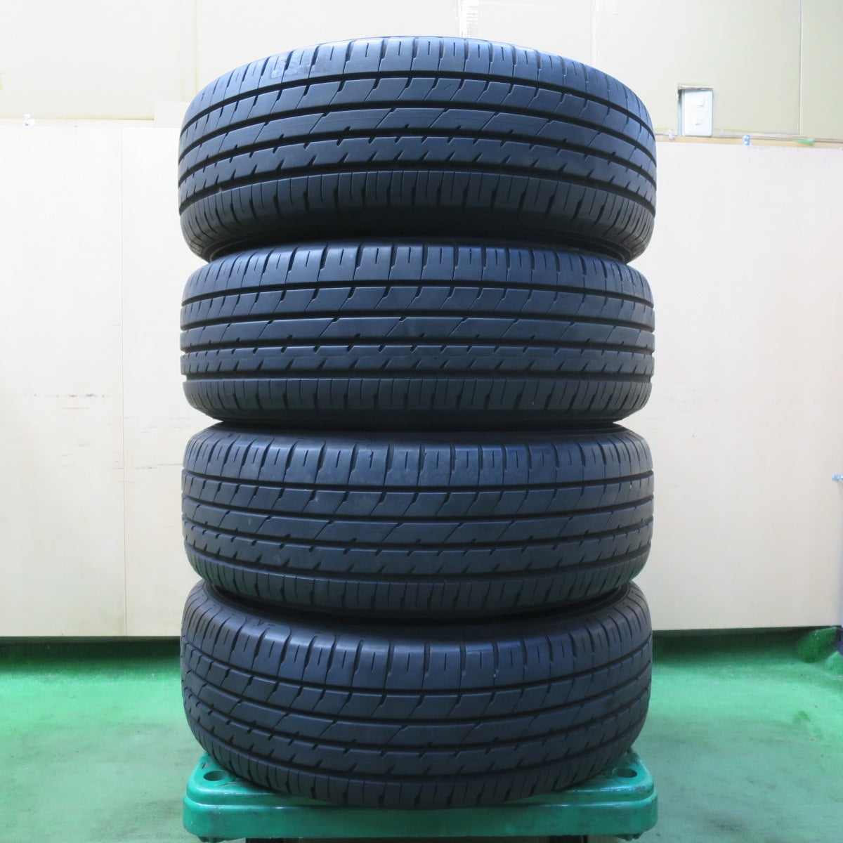 バリ溝！キレイ！9.5分★トヨタ 20系 アルファード ヴェルファイア 純正 215/65R16 ダンロップ エナセーブ RV504 16インチ PCD114.3/5H★5071704イノ