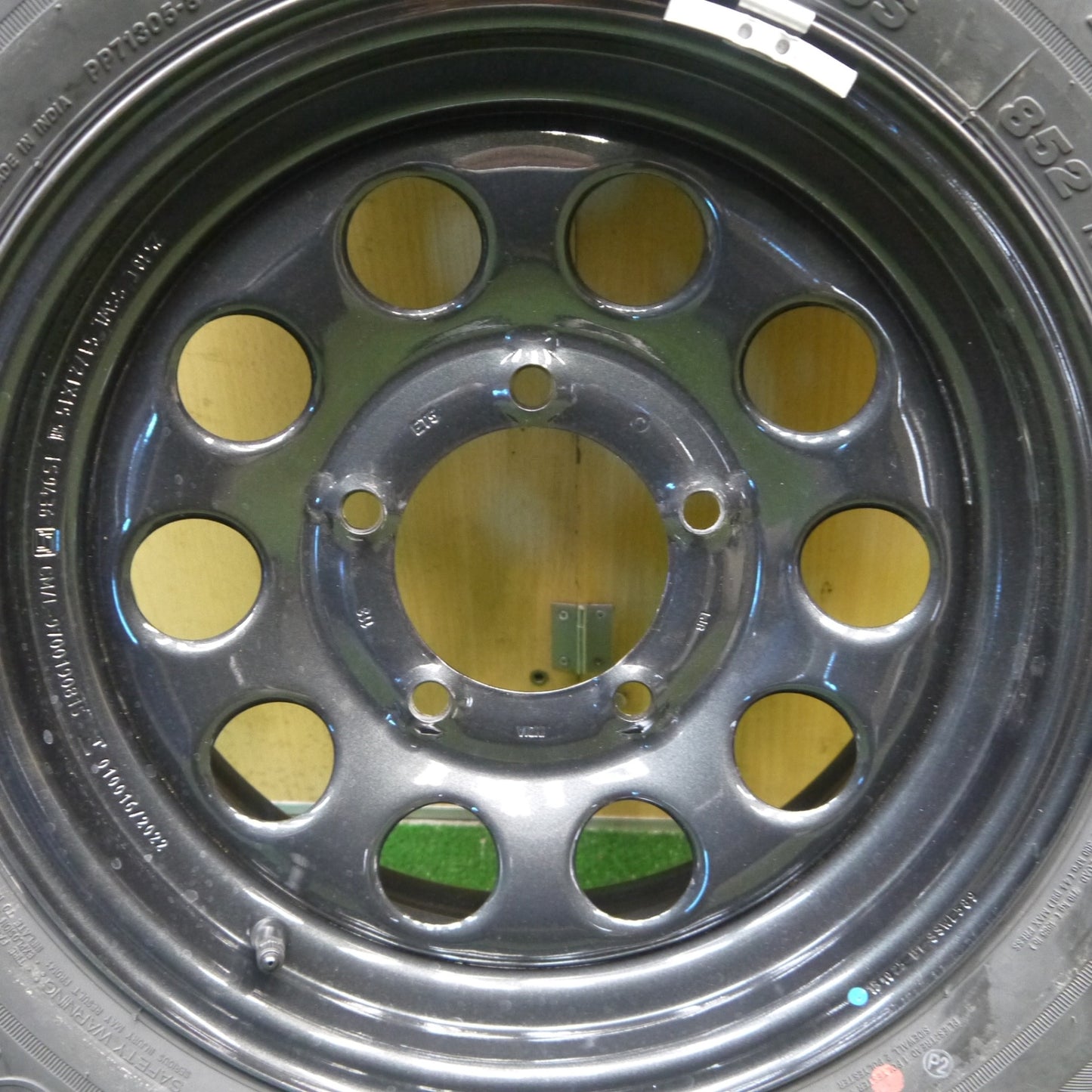 新車外し！25年！1本★スズキ ジムニー シエラ 純正 スチール 195/80R15 ブリヂストン デューラー H/L 852 DUELER スペア 15インチ PCD139.7/5H★6021808Hノ