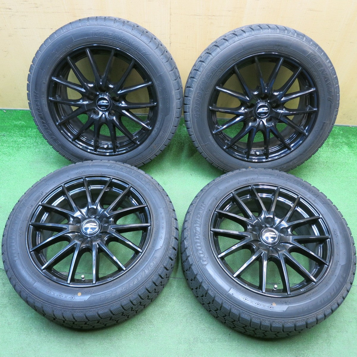 バリ溝！9.5分★スタッドレス 215/55R17 グッドイヤー アイスナビ7 SCHNEIDER MiD シュナイダー 17インチ PCD114.3/5H★6042605HAス