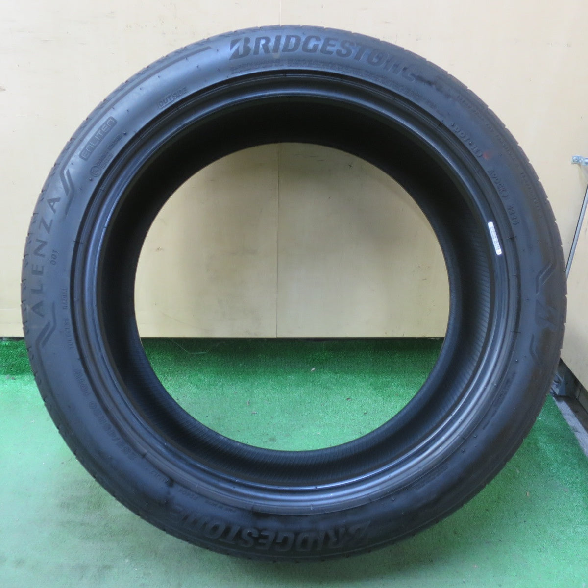 バリ溝！24年！9分！1本◎255/45R20 ブリヂストン アレンザ 001 ALENZA 20インチ アウトランダー ハリアー エクストレイル 等◎6082806イノタ