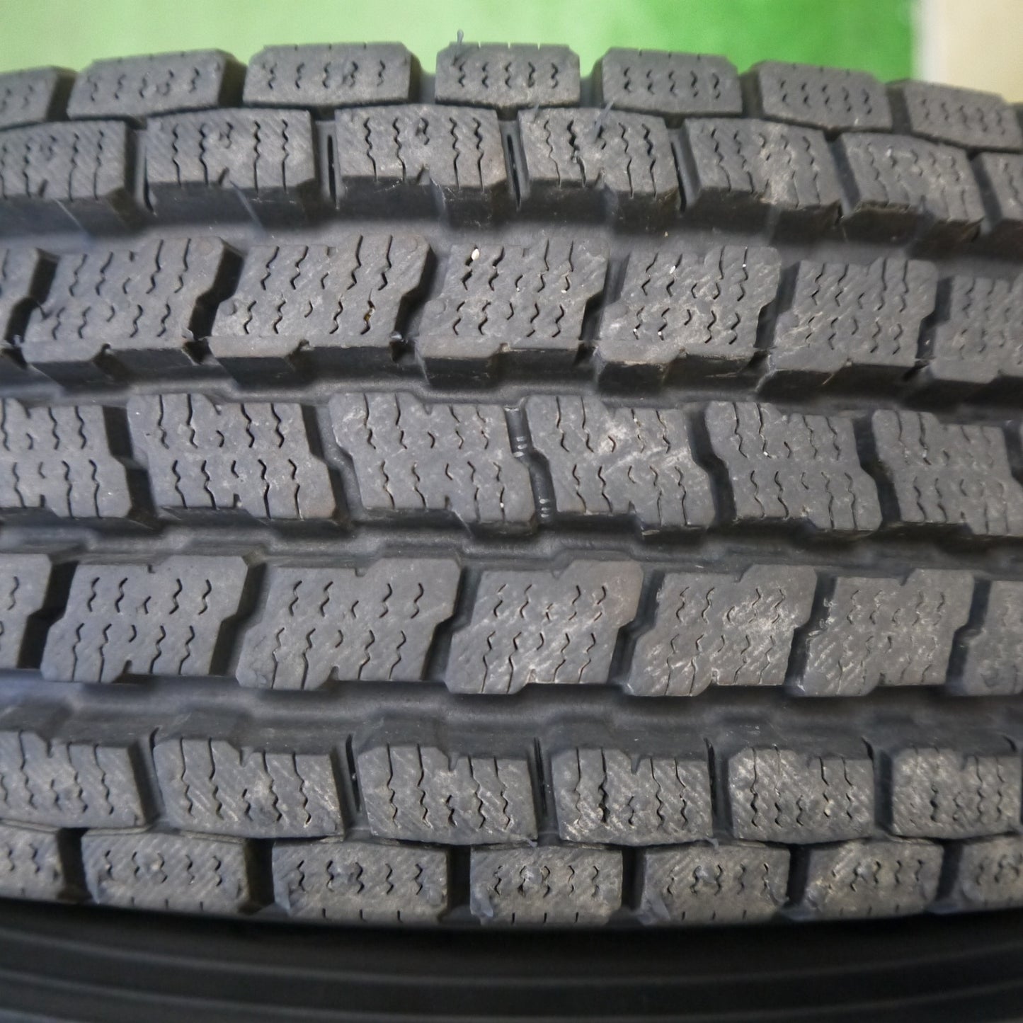 バリ溝！23年！キレイ！9.5分以上★スタッドレス 145/80R12 80/78N ヨコハマ アイスガード iG91 スチール ホイール 12インチ PCD100/4H★6041308Hス