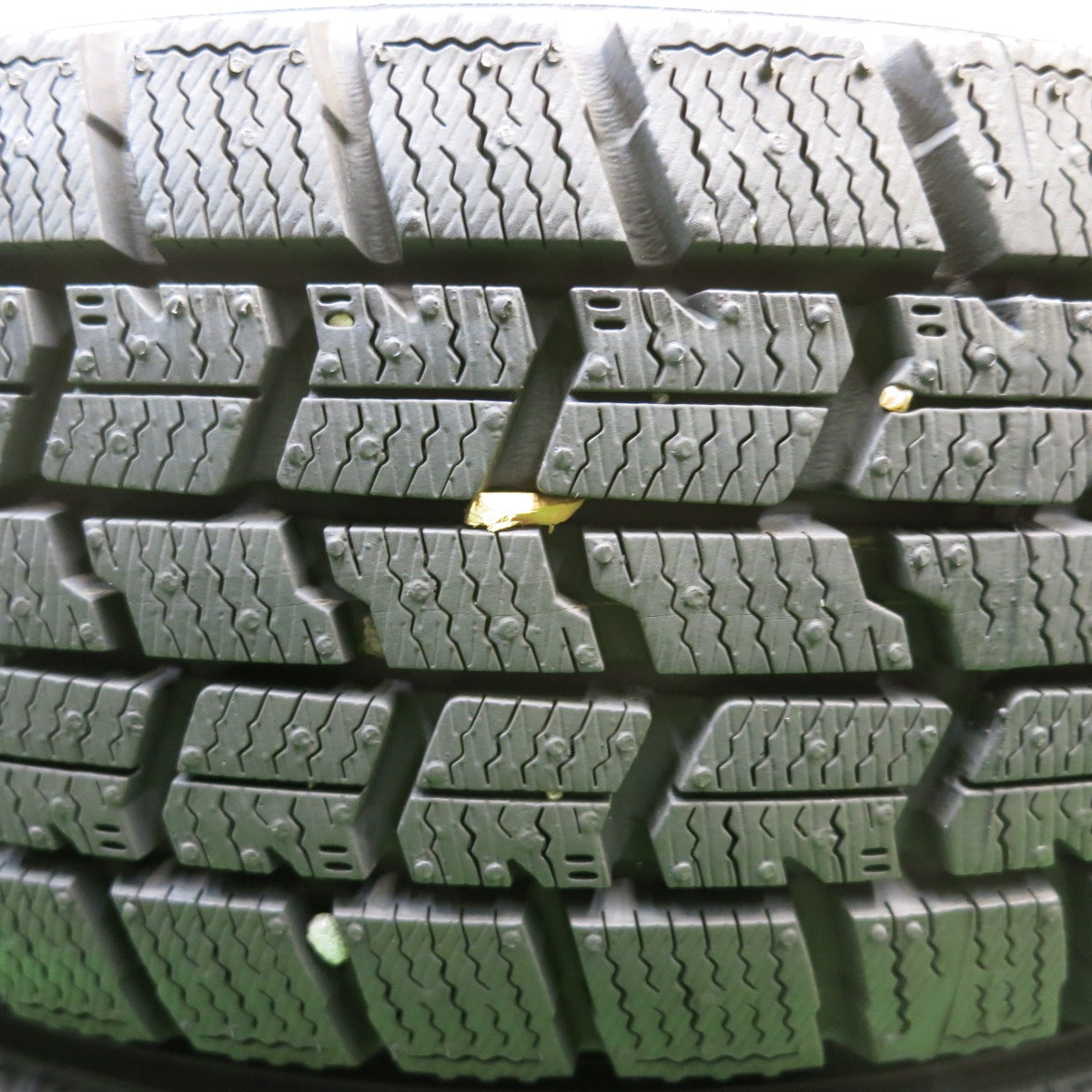 ほぼ未使用！24年！キレイ★スタッドレス 155/65R14 グッドイヤー アイスナビ7 ravrion RS01 ラブリオン 14インチ PCD100/4H★5110611HAス