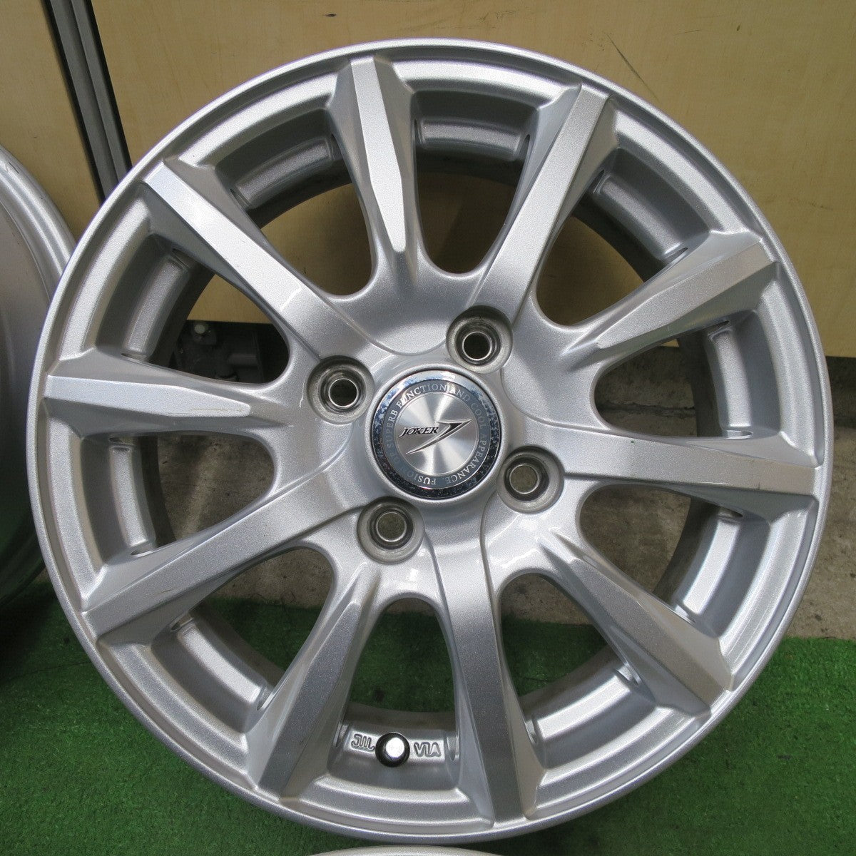 キレイ★JOKER weds 14インチ ホイール ジョーカー ウェッズ 14×4.5J PCD100/4H★6020302NGホ