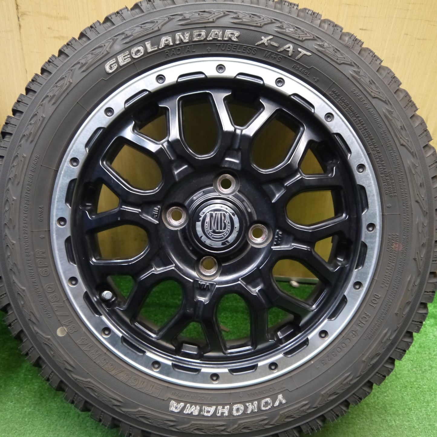 バリ溝！23年！キレイ！8.5分★MB MUD BAHN XR-800M 165/65R14 81/78Q 6PR ヨコハマ ジオランダー X-AT 14インチ マッドバーン アトレー 等 PCD100/4H★5041811Hノ