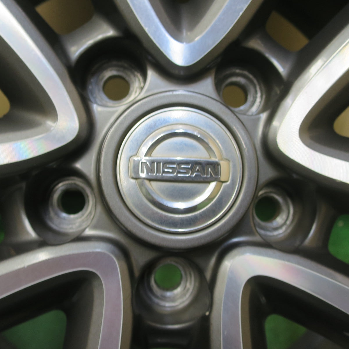 4本価格◎日産 ジューク 純正 215/55R17 ダンロップ エナセーブ EC204 17インチ PCD114.3/5H◎6081903イノ