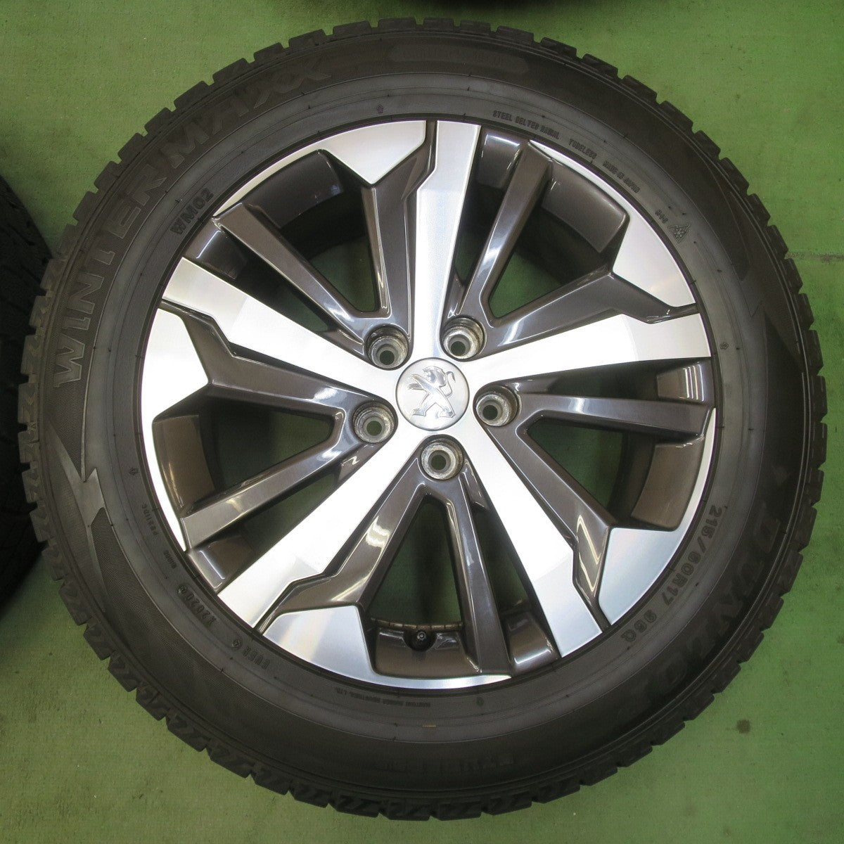バリ溝！キレイ！9.5分☆プジョー リフター GT 純正 215/60R17