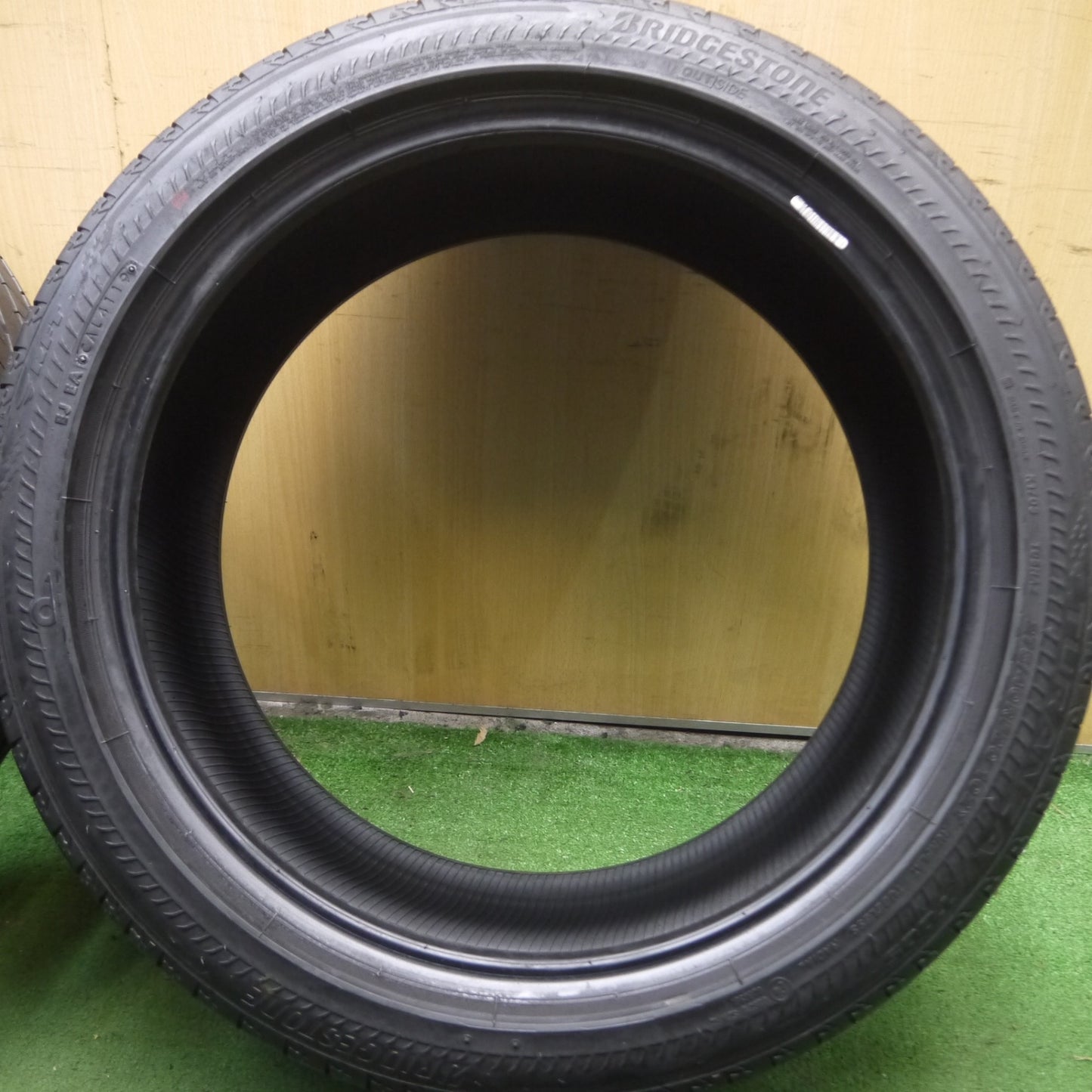 *送料無料* バリ溝！9.5分★245/45R20 275/40R20 ブリヂストン トランザ T005 タイヤ 20インチ レクサス LC LS 等★4050705Hノタ