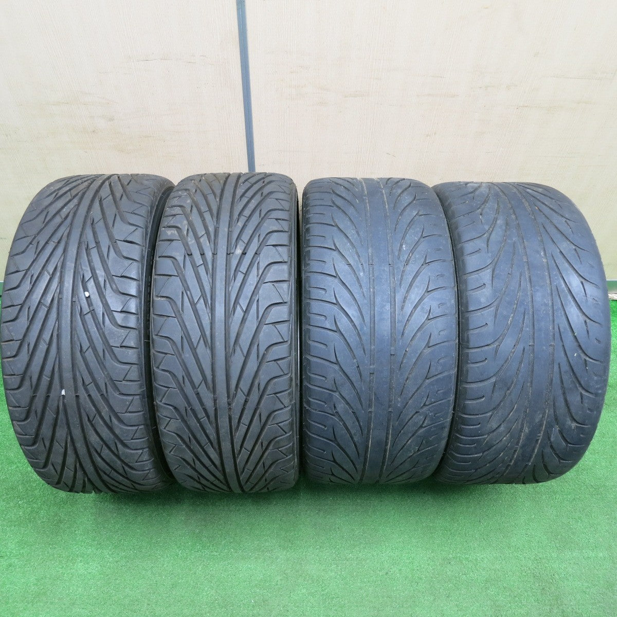 [送料無料] バリ溝！23年！9.5分★245/40R18 265/35R18 トライアングル TR968 ケンダ ラジアル カイザー VERTEC VR5 LUV MANARAY SPORT マナレイ 18インチ PCD114.3/5H★4122007TNノ