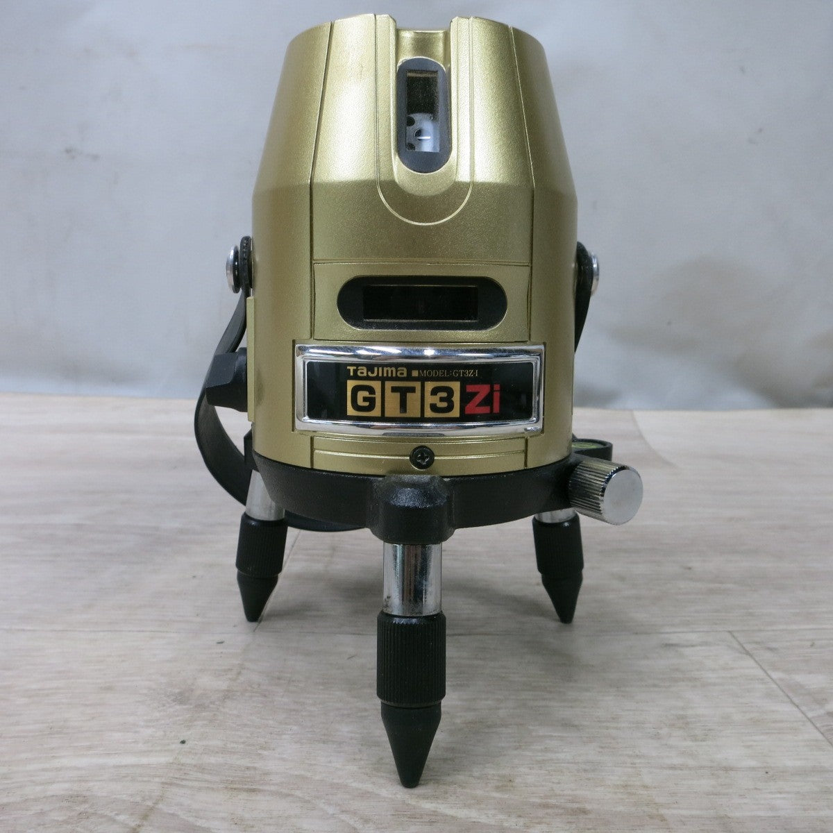 [送料無料] ◆タジマ レーザー 墨出し器 GT3Z-I  本体のみ 受光器なし ケース 三脚付き 墨出器 TAJIMA◆