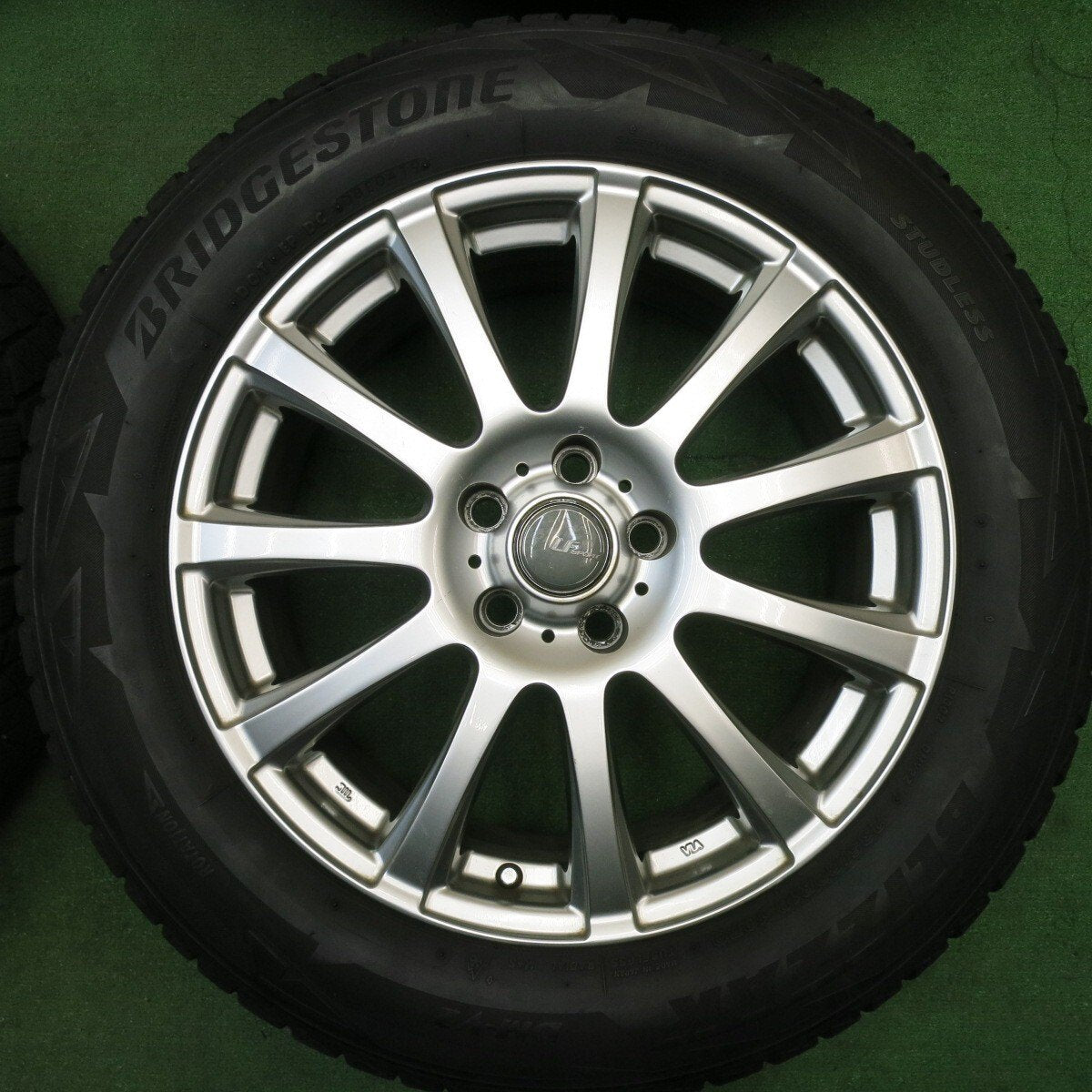 4本価格★スタッドレス 235/60R18 ブリヂストン ブリザック DM-V2 LF SPORT LFスポーツ 18インチ PCD114.3/5H★5040503TNス