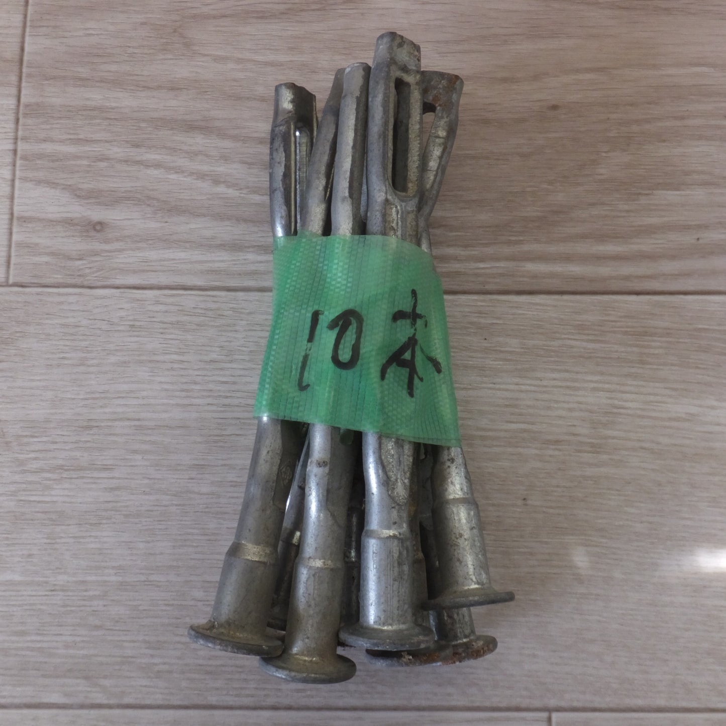 [送料無料] ★くさび式 フォームタイ 2穴　37個 セット　長さ 約 16cm　メーカー 不明　ホームタイ ホンタイ★