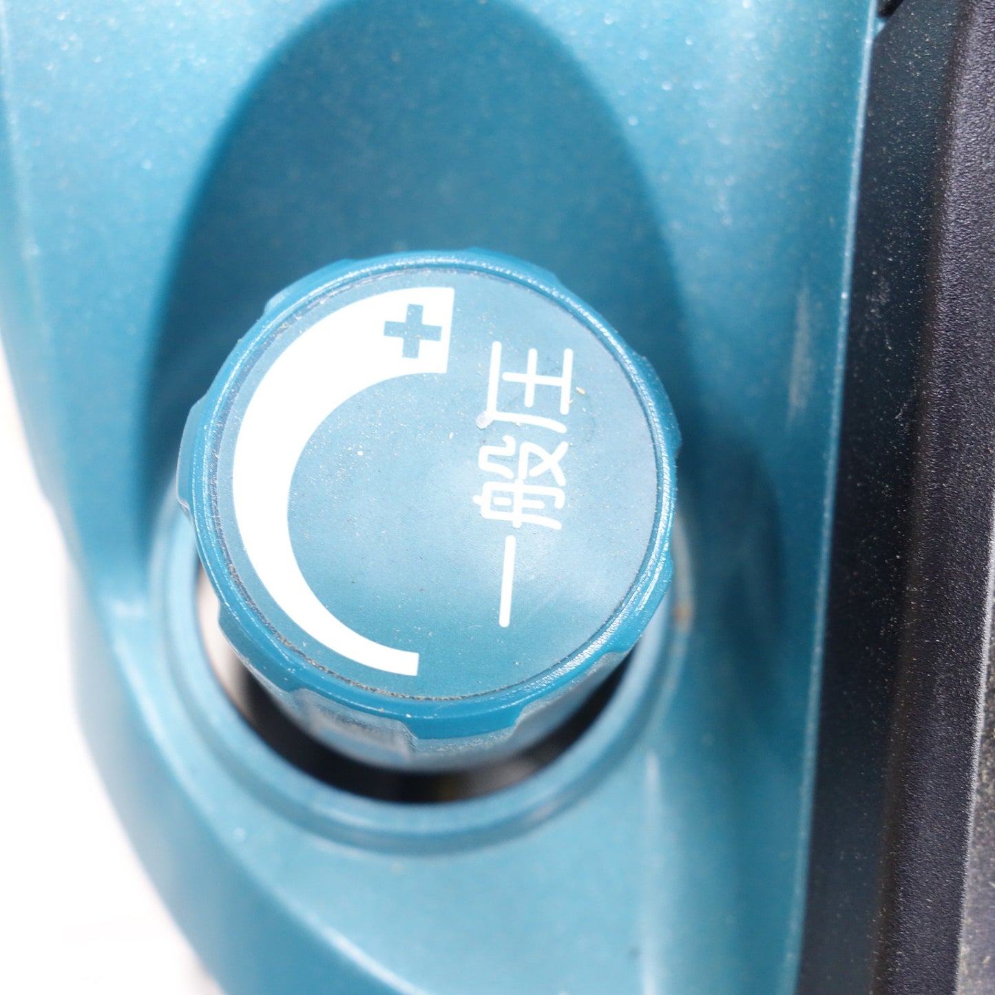 [送料無料] ◆マキタ エア コンプレッサー AC462XS 高圧 常圧 タンク 7L エアー ツール 工具 100V 50-60Hz makita◆