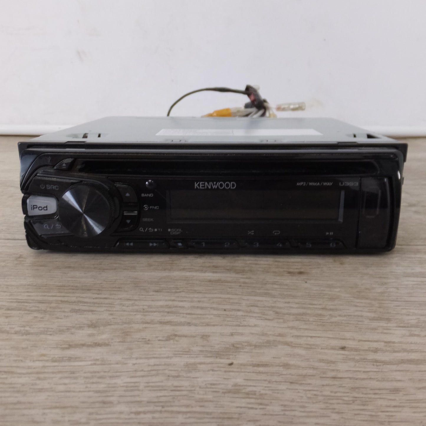 [送料無料] ★ケンウッド KENWOOD カーオーディオ 1DIN コンポ U393R(52)★
