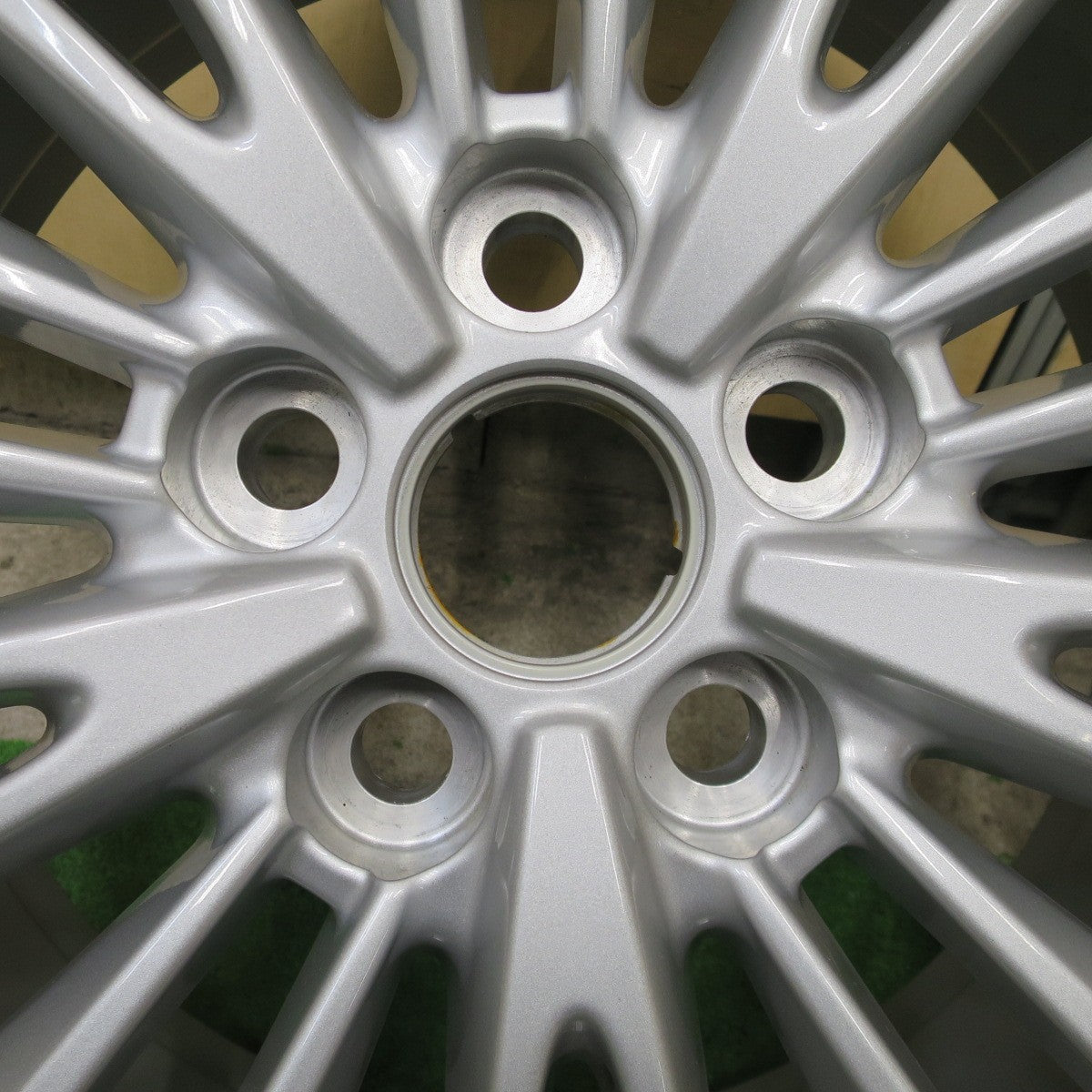 新車外し★トヨタ 40系 アルファード ヴェルファイア 純正 ホイール 17インチ 17×6.5J PCD120/5H★6060501NGホ