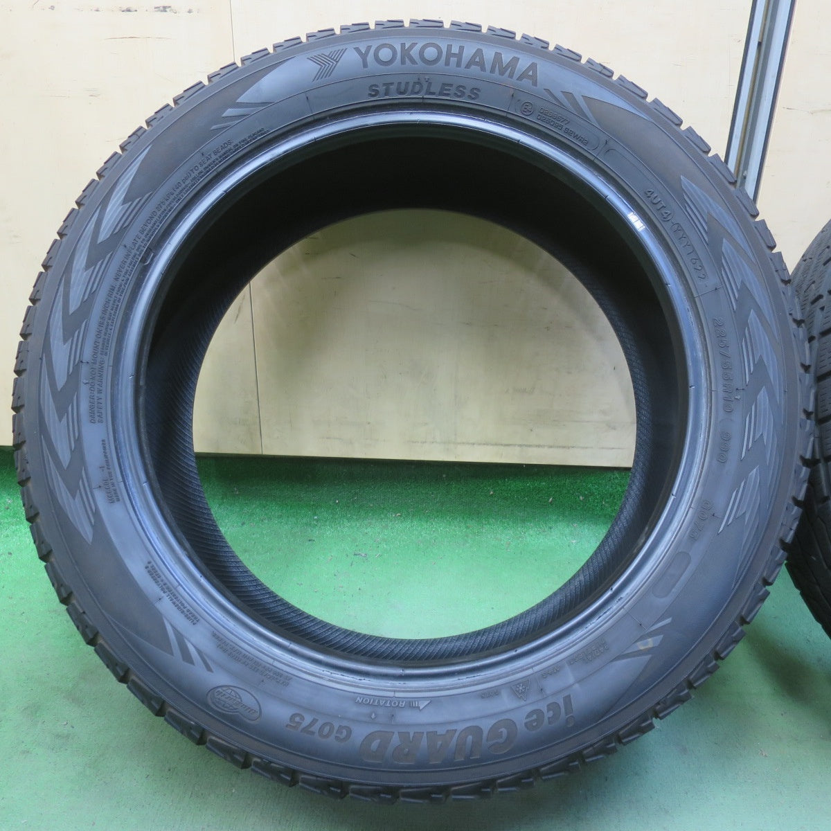 4本価格！22年◎スタッドレス 225/55R19 ヨコハマ アイスガード G075 タイヤ 19インチ 40系 アルファード ヴェルファイア 等◎6092301イスタ