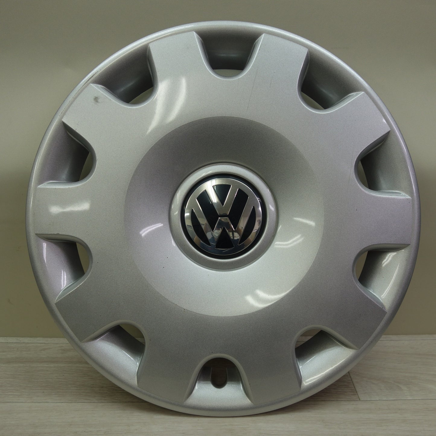 [送料無料] 4枚価格☆ワーゲン ゴルフ4 純正 ホイール キャップ カバー 15インチ VWT0711011☆
