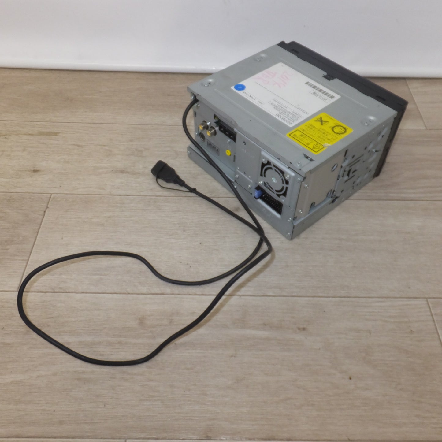 [送料無料] 現状品★ケンウッド KENWOOD メモリーナビゲーション MDV-L502[43]★