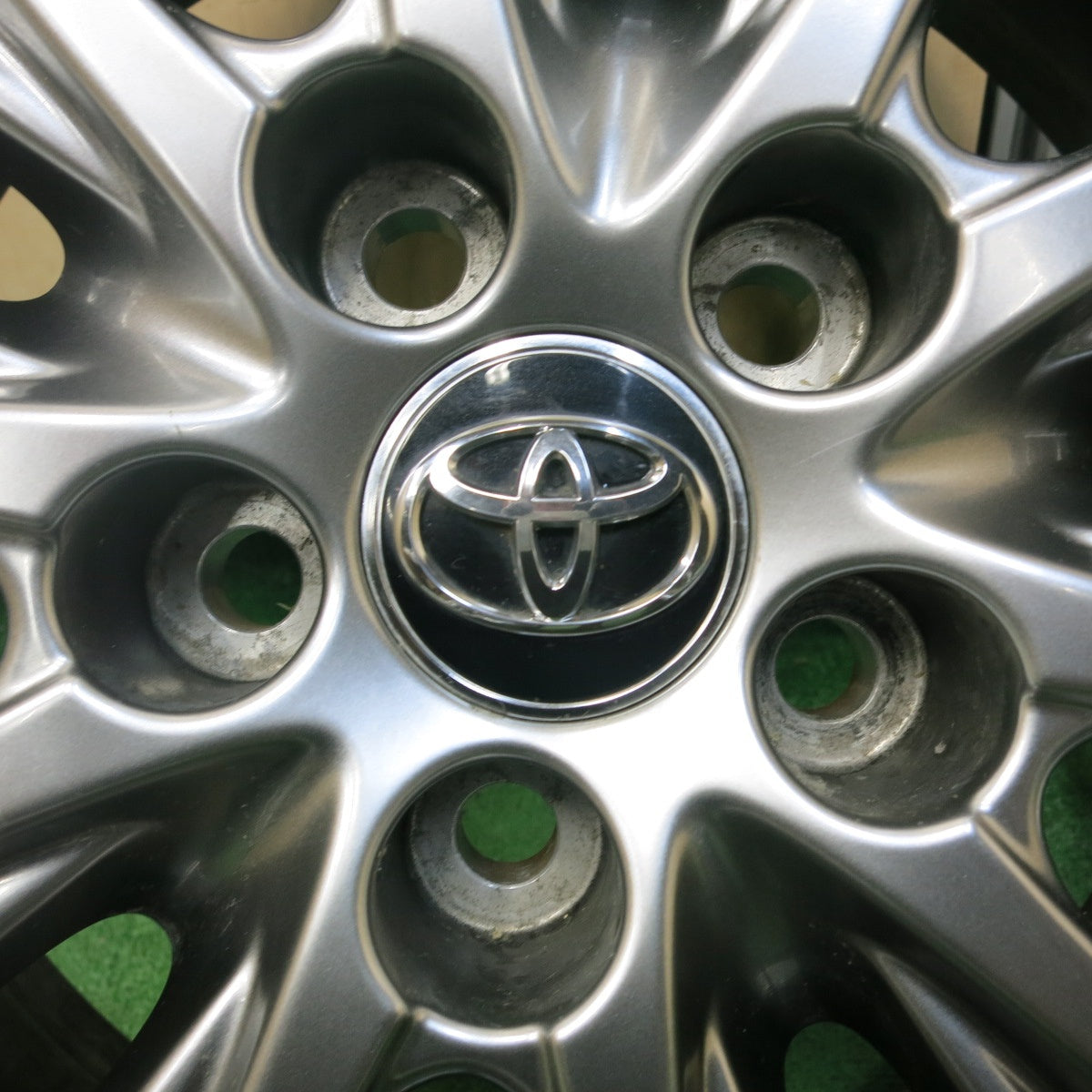 TOYOTA トヨタ 30アルファード/ヴェルファイア 純正ホイール 18インチ 4本 7.5J5HPCD114.3+45 切削加工　(VHC376) クレジットカード QR決済可能 トヨタ（TOYOTA） TOYOTA 30系 前期 アルファード ヴェルファイア 純正