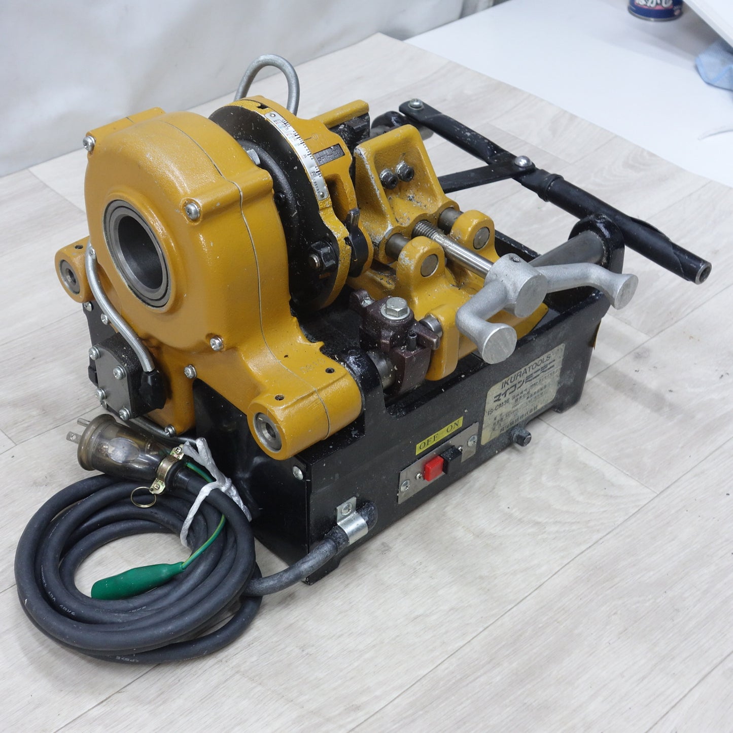 [送料無料] 付属品多数◆育良精機 電線管 ネジ切り機 マイコン ミニミニ 100V IS-CM36 ケース付き IKURA TOOLS 電動 工具◆