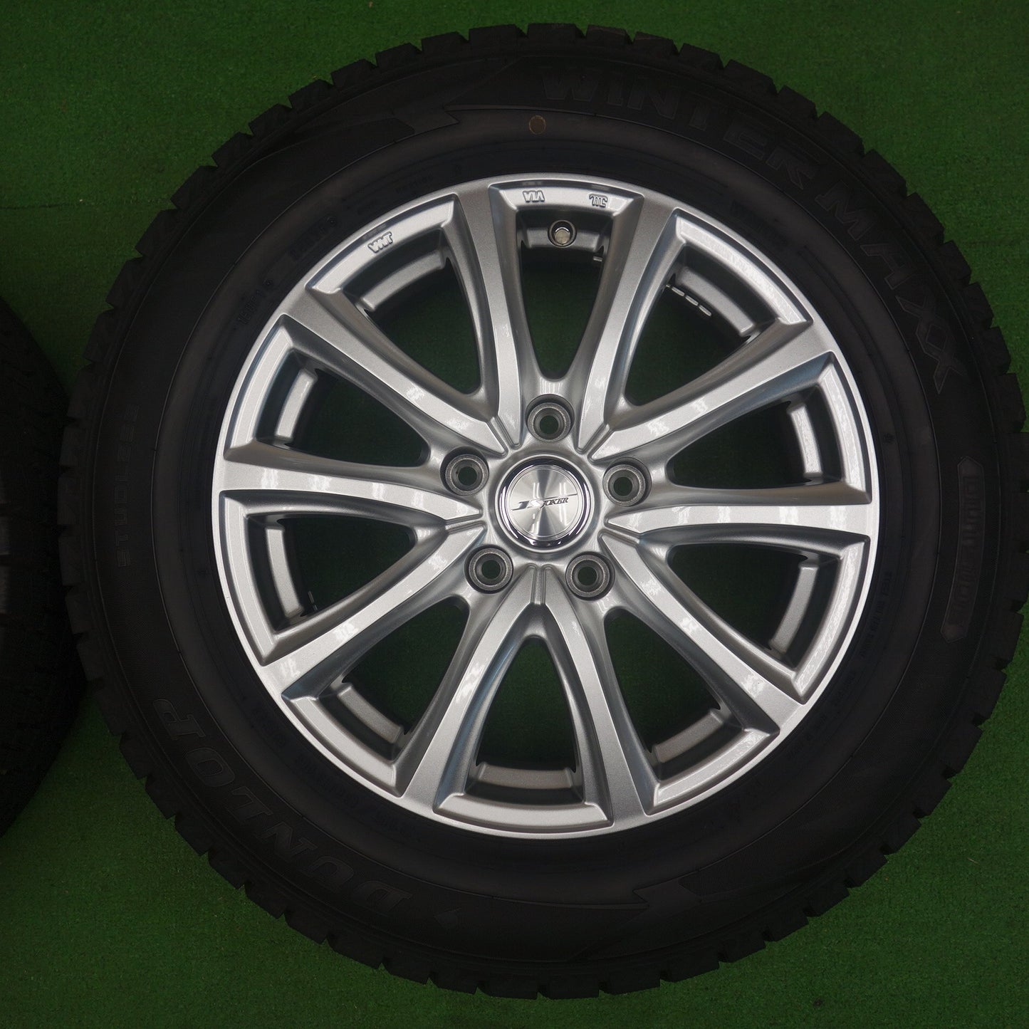 ほぼ未使用！25年！キレイ◎スタッドレス 215/60R16 ダンロップ ウインターマックス WM02 JOKER ジョーカー 16インチ PCD114.3/5H◎6060101KTス