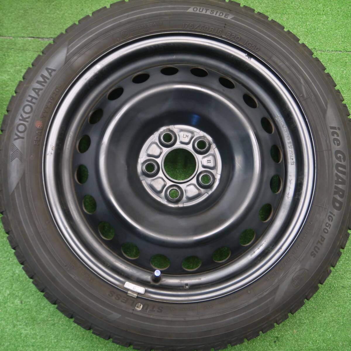 バリ溝！20年！9分★ラクティス等 175/60R16 スタッドレス ヨコハマ アイスガード iG50 プラス スチール PCD100/5H★4101607Hス