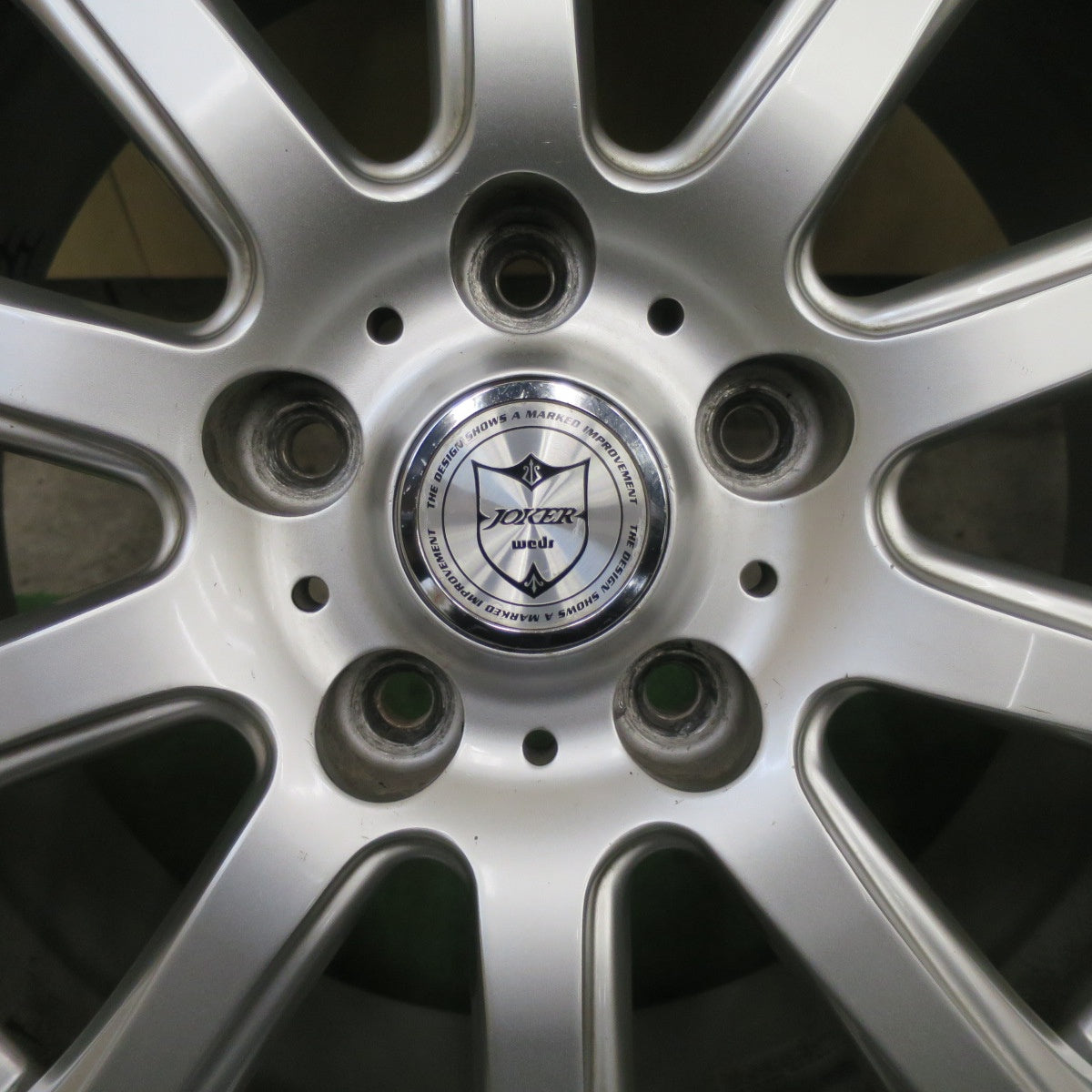 バリ溝！キレイ！9分★スタッドレス 225/65R17 ピレリ アイスアシンメトリコ JOKER ジョーカー 17インチ PCD114.3/5H★6040203TTス