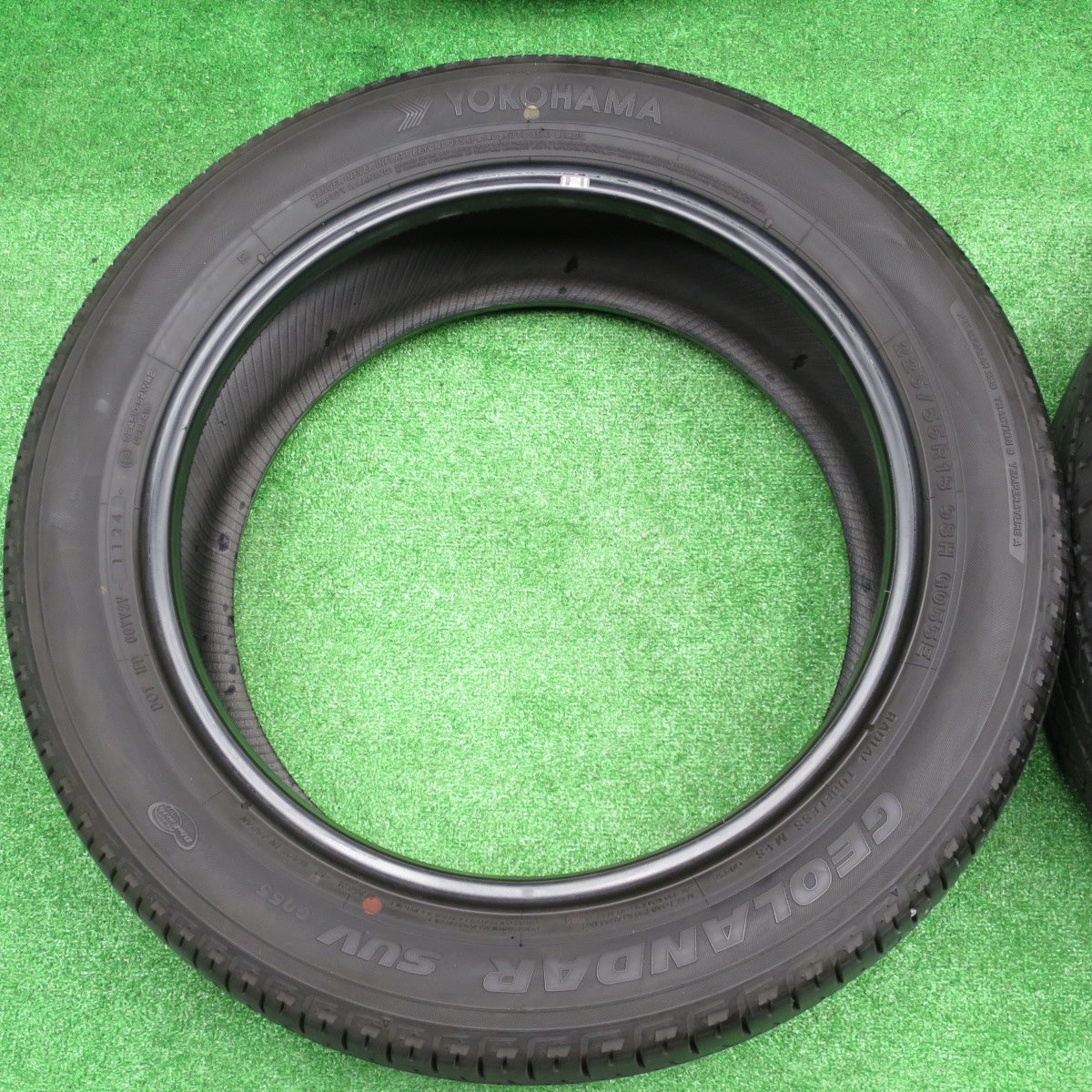 バリ溝！24年！9.5分★225/55R18 ヨコハマ ジオランダー SUV G055 G055E タイヤ 18インチ デリカ D:5 フォレスター レイバック ZR-V 等★5120604NKノタ