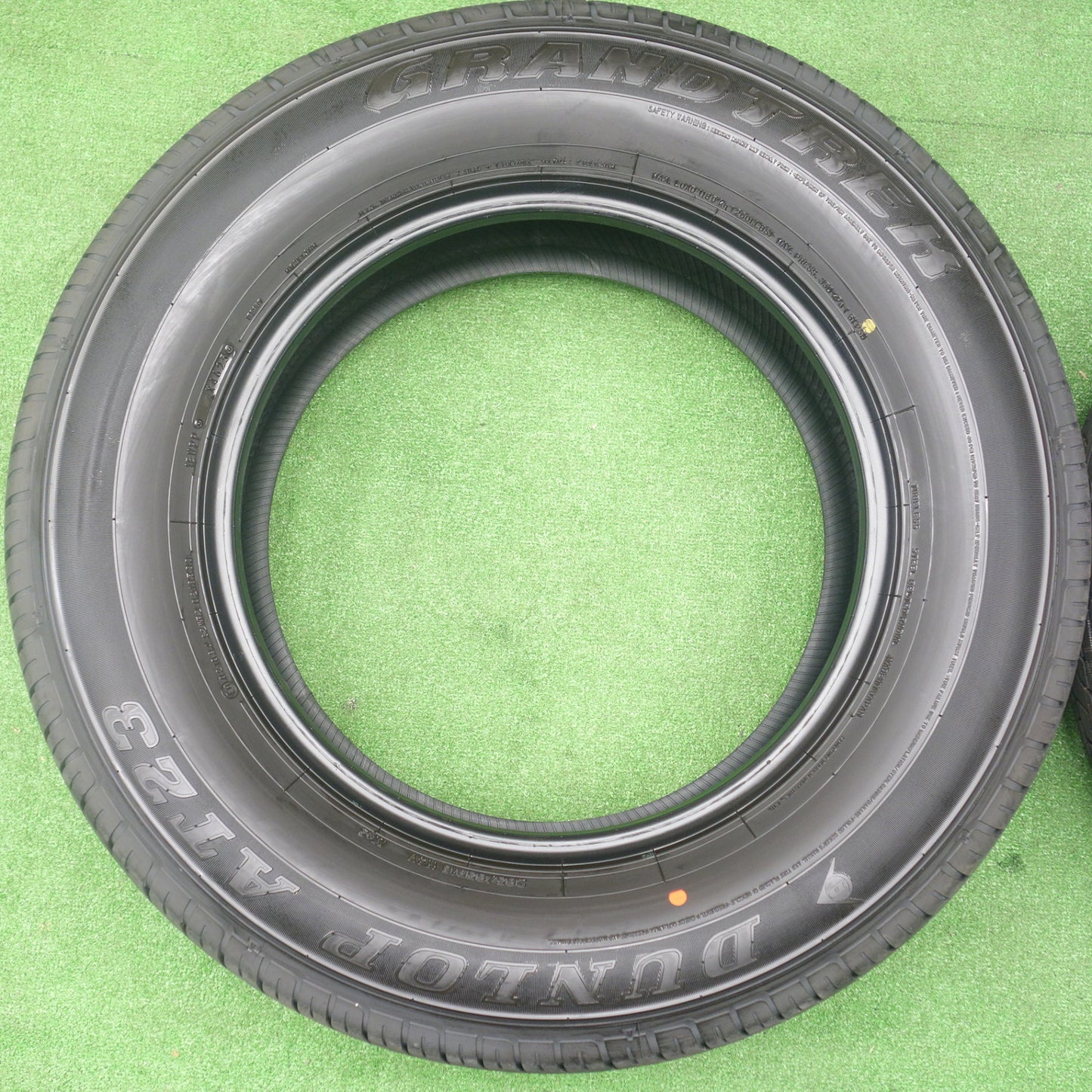 新車外し！25年★265/65R18 ダンロップ AT23 グラントレック タイヤ 18インチ ランクル 250 300 プラド レクサス GX LX 等★6012403KTノタ