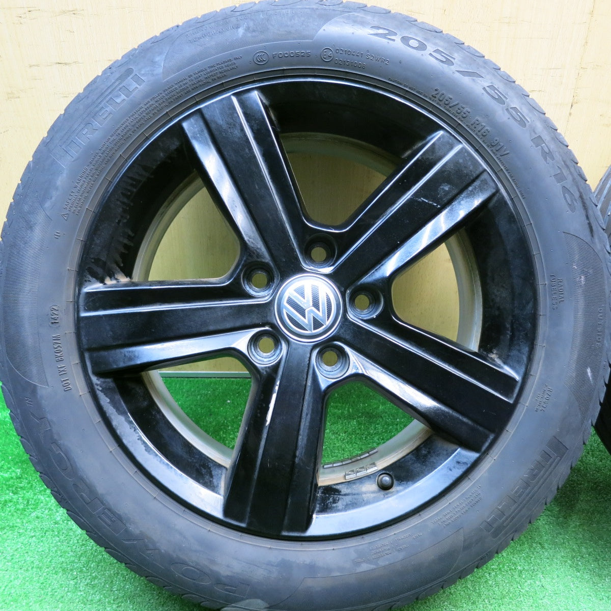 4本価格！22年★ワーゲン ゴルフ 純正 205/55R16 ピレリ POWERGY パワジー 16インチ PCD112/5H★6010501AKノ