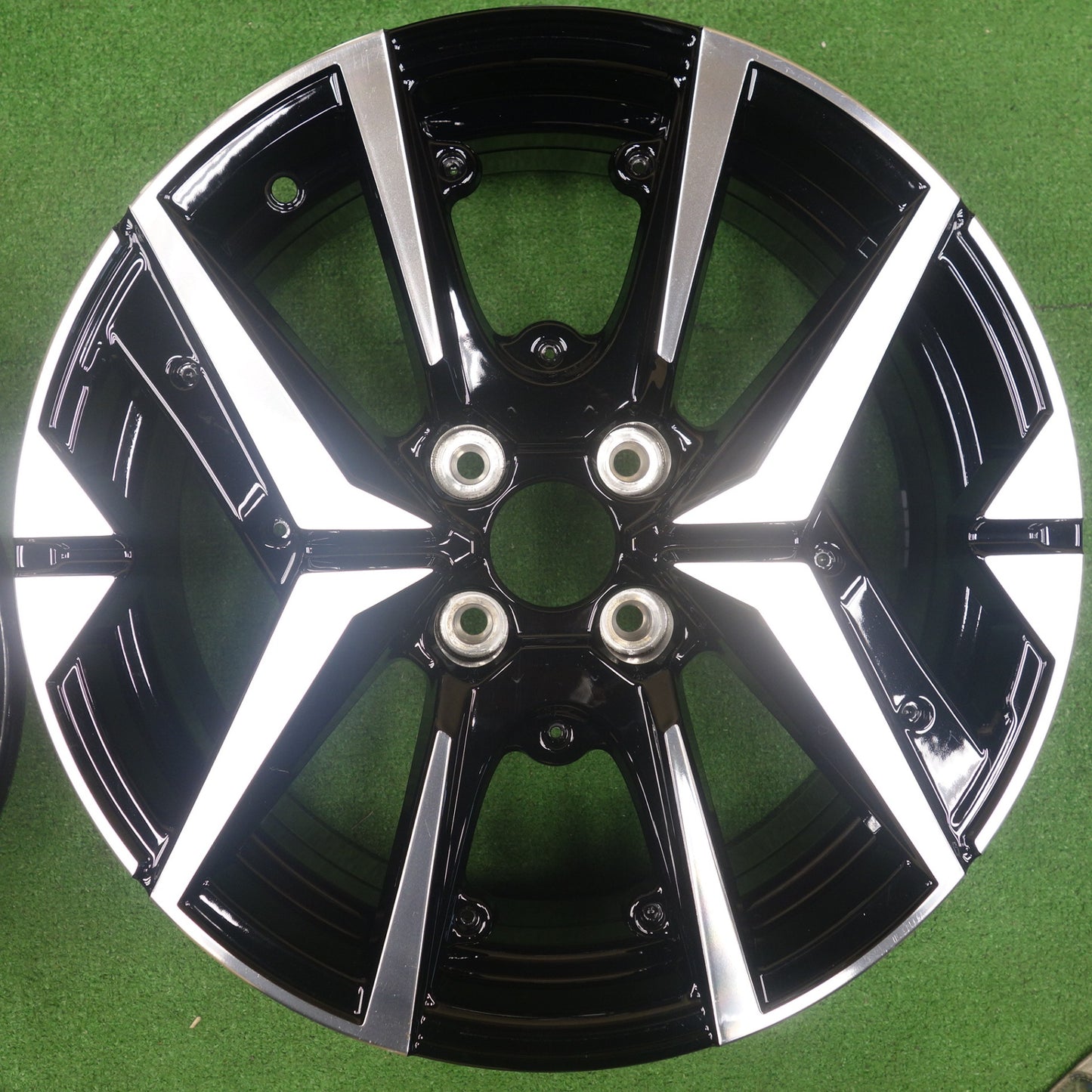 キレイ★プジョー 208 純正 MOPAR ホイール 17インチ 17×7J PCD108/4H★6060801KTホ