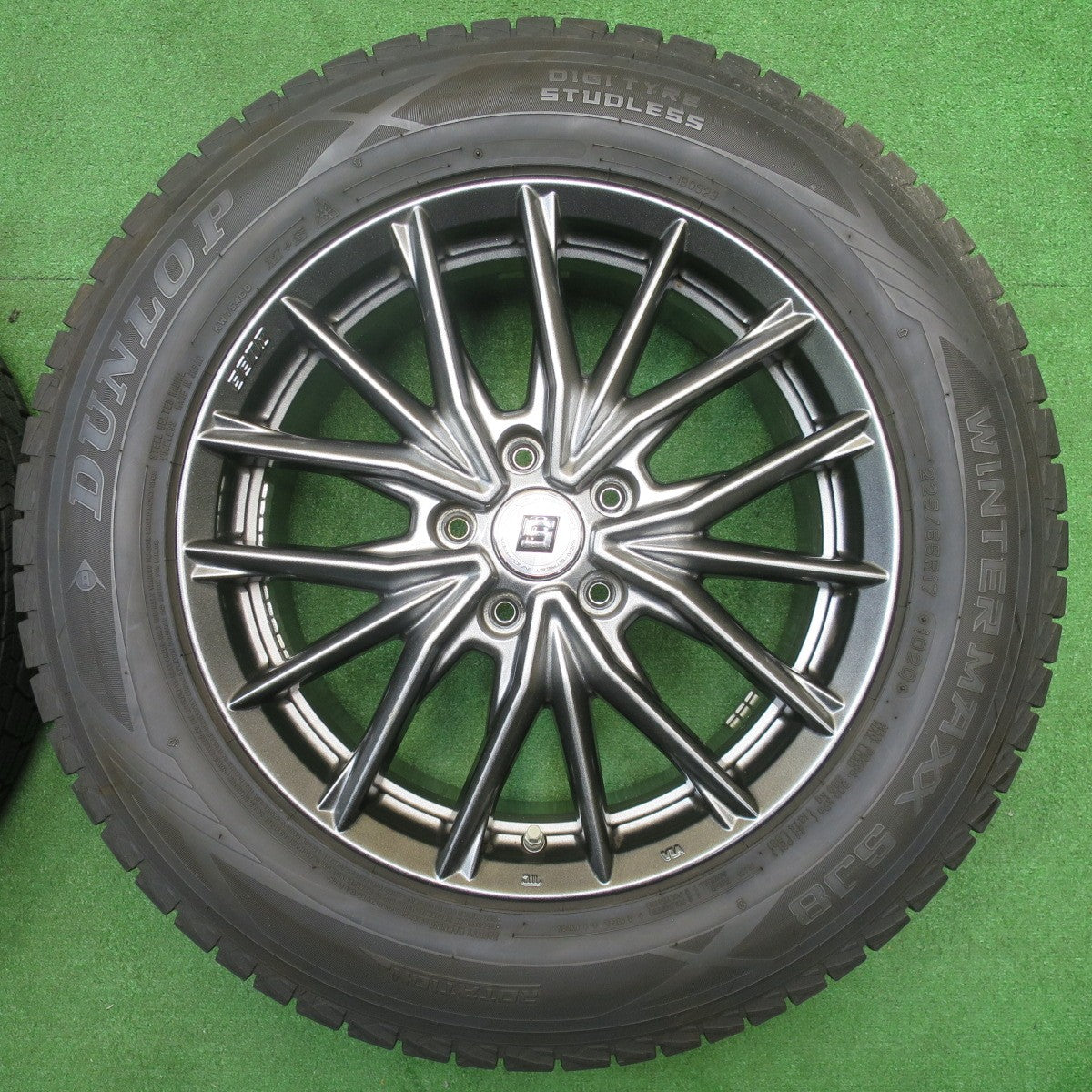 バリ溝！キレイ！9.5分以上★スタッドレス 225/65R17 ダンロップ ウインターマックス SJ8 SEIN DW1432 SD03 AME ザイン 17インチ PCD114.3/5H★5112503NJス