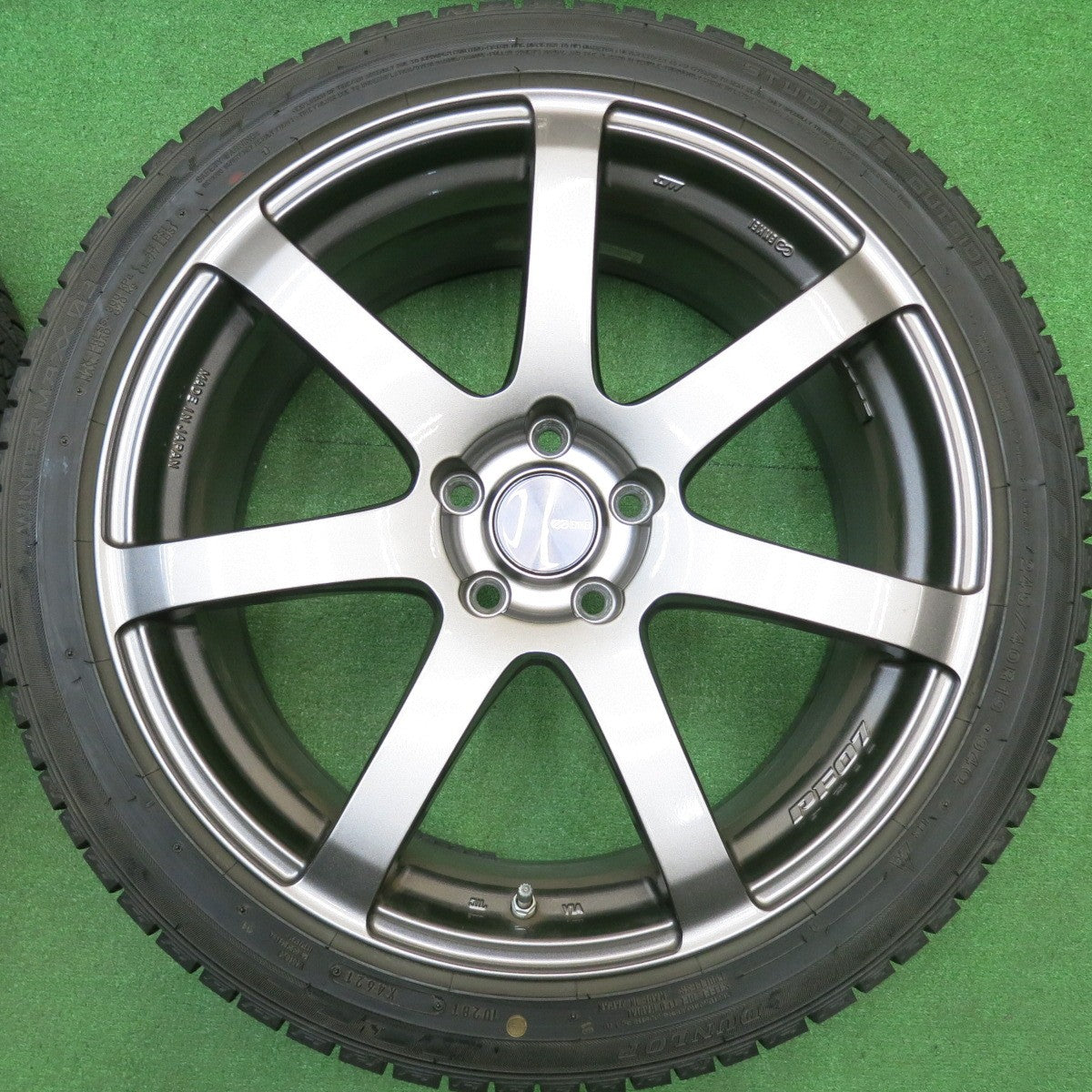 バリ溝！21年！キレイ！9.5分★ENKEI PF07 スタッドレス 245/40R19 ダンロップ ウインターマックス 03 エンケイ PCD114.3/5H★5112911HAス