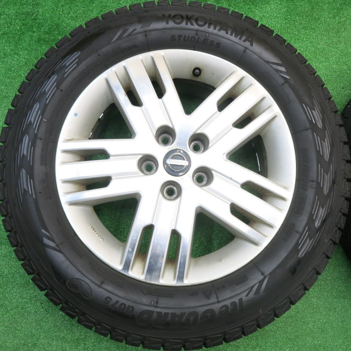 バリ溝！23年！9.5分★日産 プレサージュ AUTECH 純正 225/65R17 スタッドレス ヨコハマ アイスガード G075 オーテック 17インチ PCD114.3/5H★5101803HAス