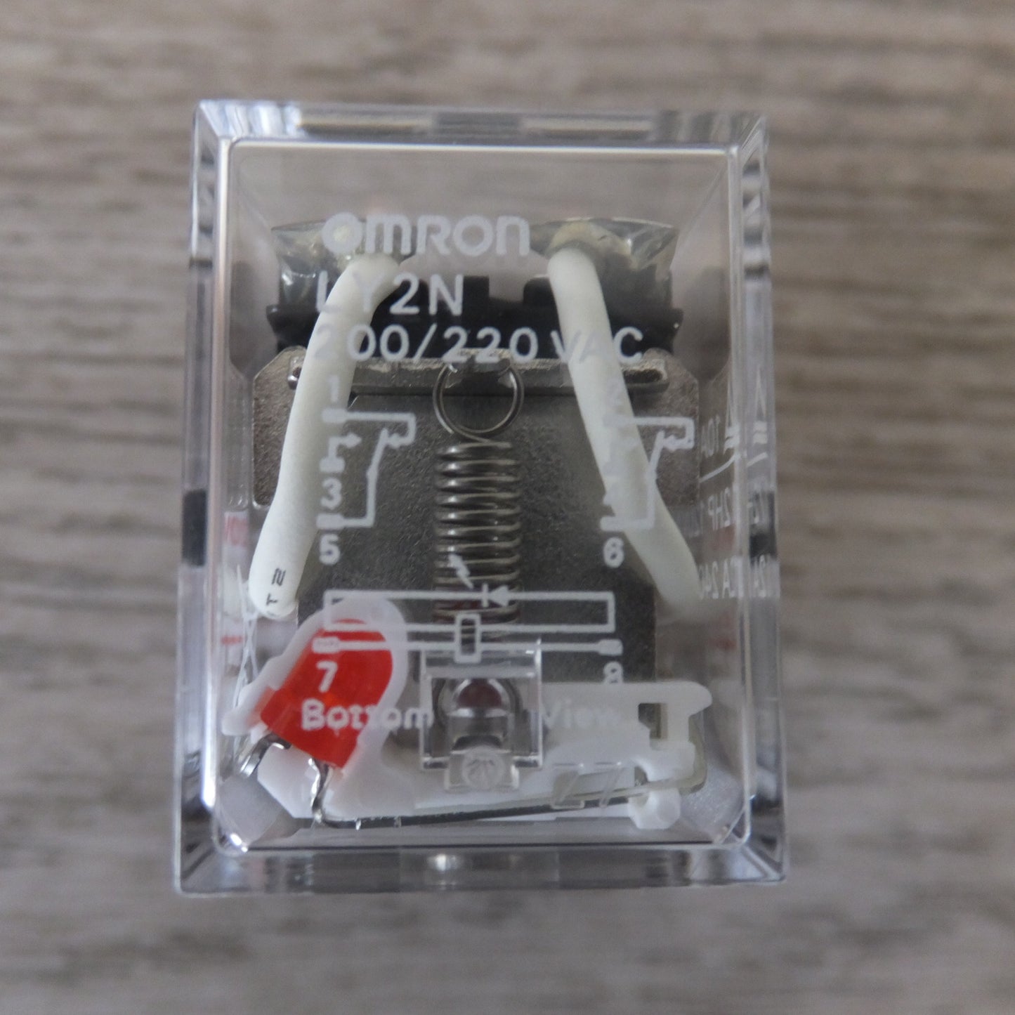 ●複数在庫有●[送料無料] 未使用★オムロン OMRON バイパワーリレー LY2N 200/220VAC 10個入 1箱★