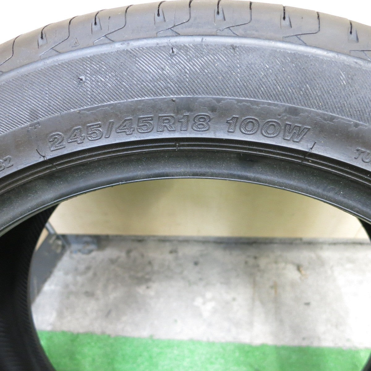バリ溝！9.5分！1本★245/45R18 ブリヂストン レグノ GR-X2 タイヤ 18インチ スカイライン BMW 5シリーズ 6シリーズ 等★6010501ナノタ