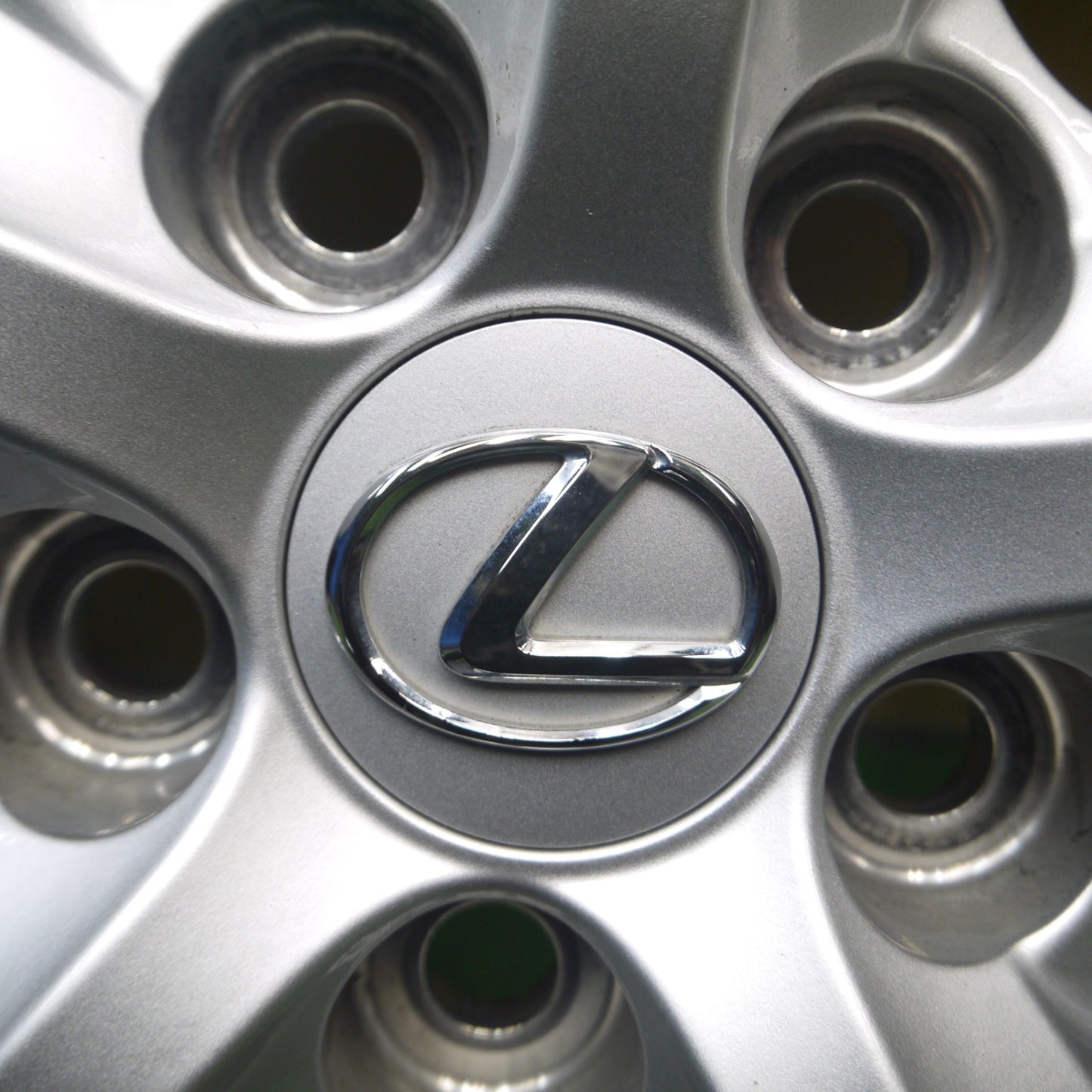 [送料無料] センサー付！バリ溝！23年！9.5分以上★レクサス 30系 IS 純正 205/55R16 スタッドレス グッドイヤー アイスナビ8 16インチ PCD114.3/5H★5022808Hス