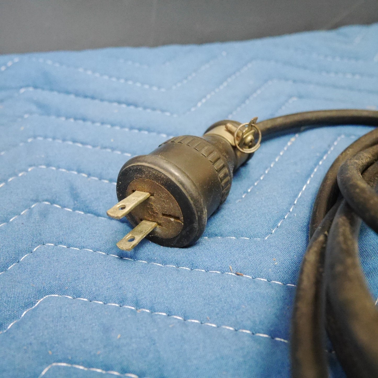 [送料無料] ☆マキタ 155mm 電気 カンナ 1805N 電動 工具 切削 かんな 鉋 100V makita コード式 ケース付き☆